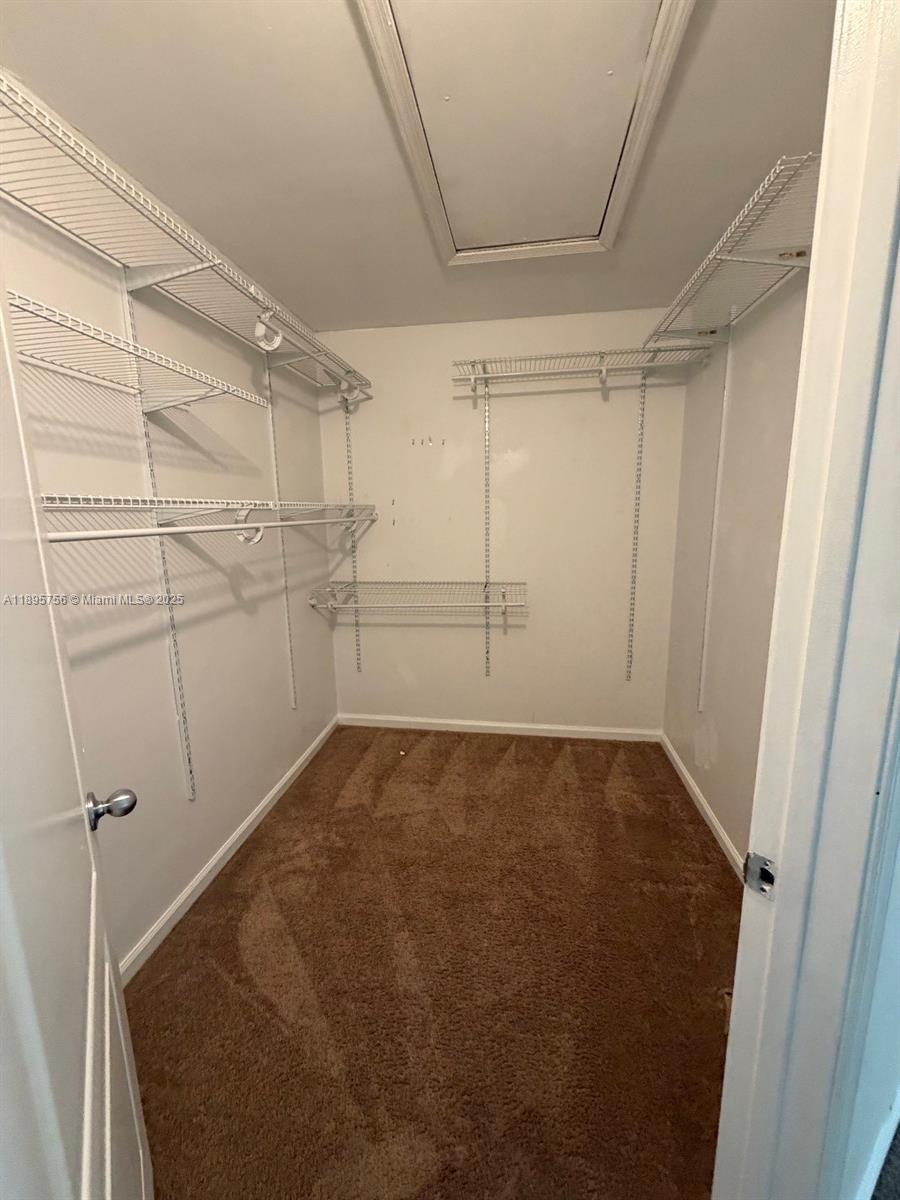 BOCA GARDENS 3 - Residential Lease
