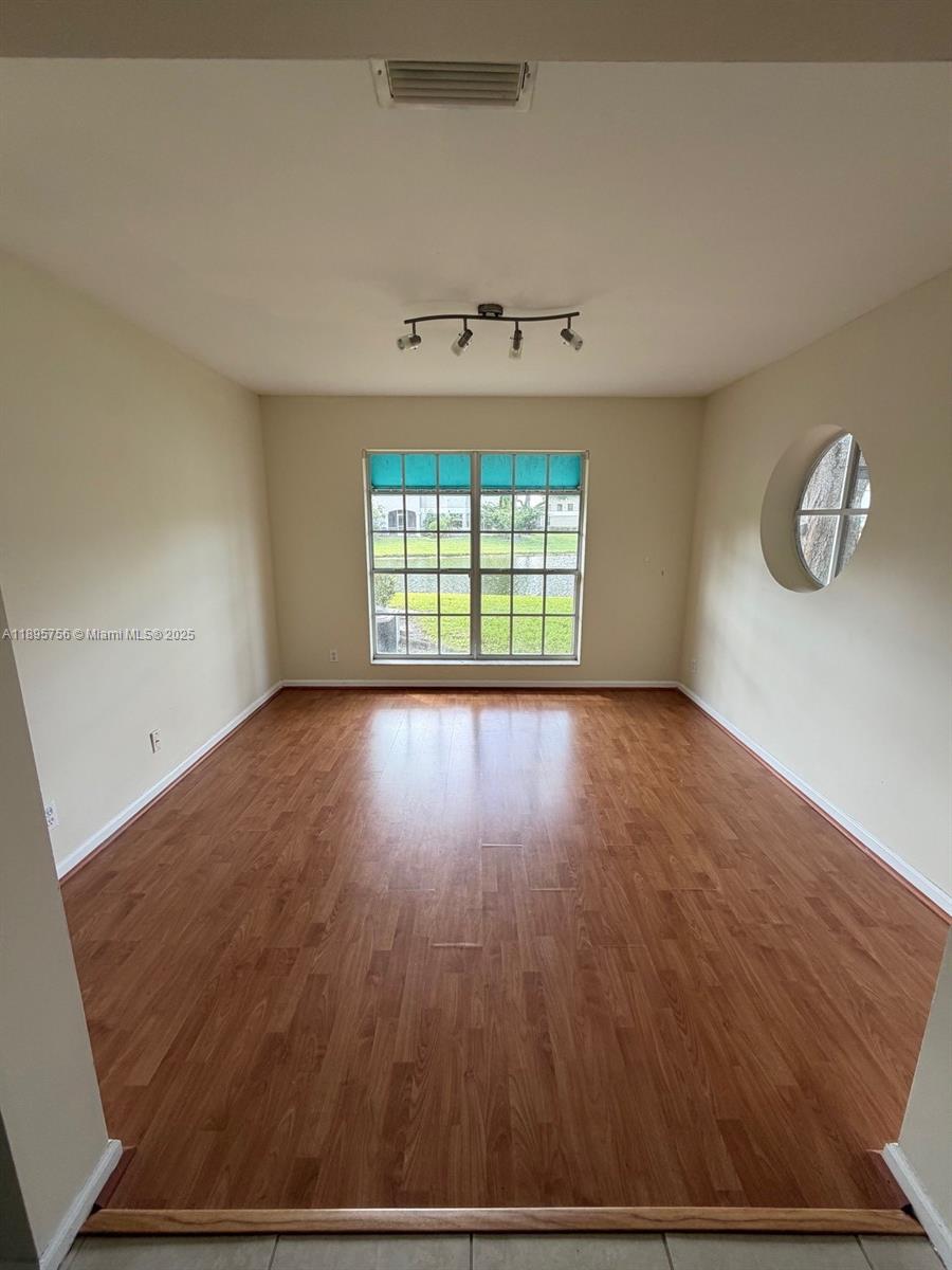 BOCA GARDENS 3 - Residential Lease