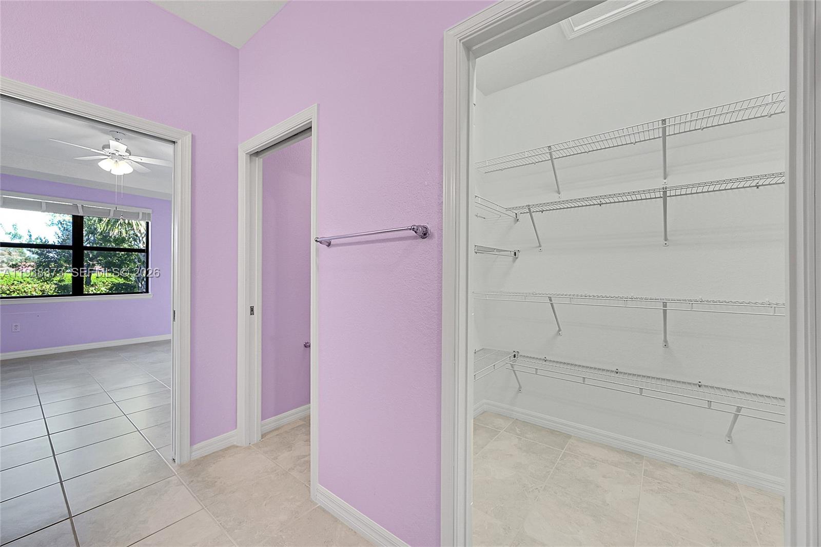 BOCA FLORES CONDO - Residential