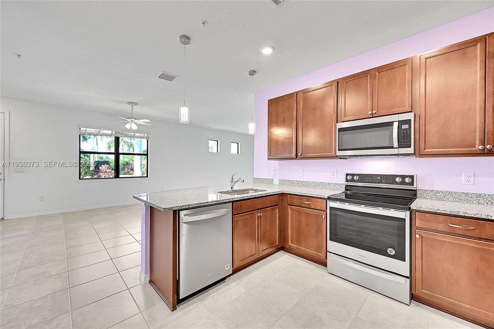 BOCA FLORES CONDO - Residential