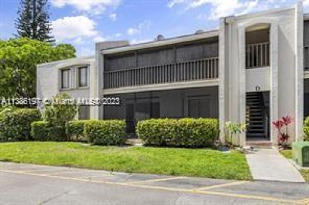 Photo of 150 Pineview Rd #D4, Jupiter, FL 33469 (MLS # A11386197)