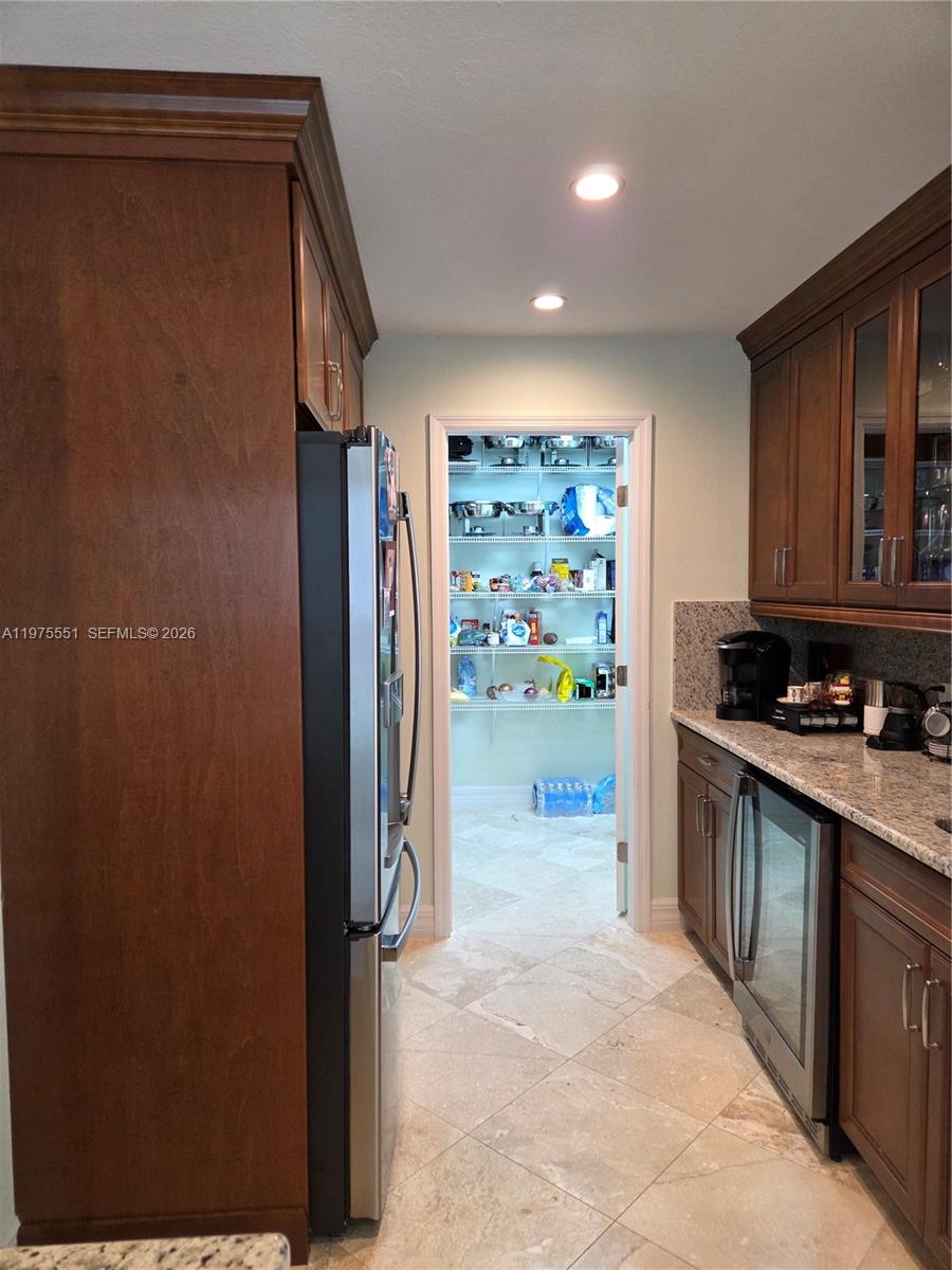 Sanibel Lake Estates - Residential