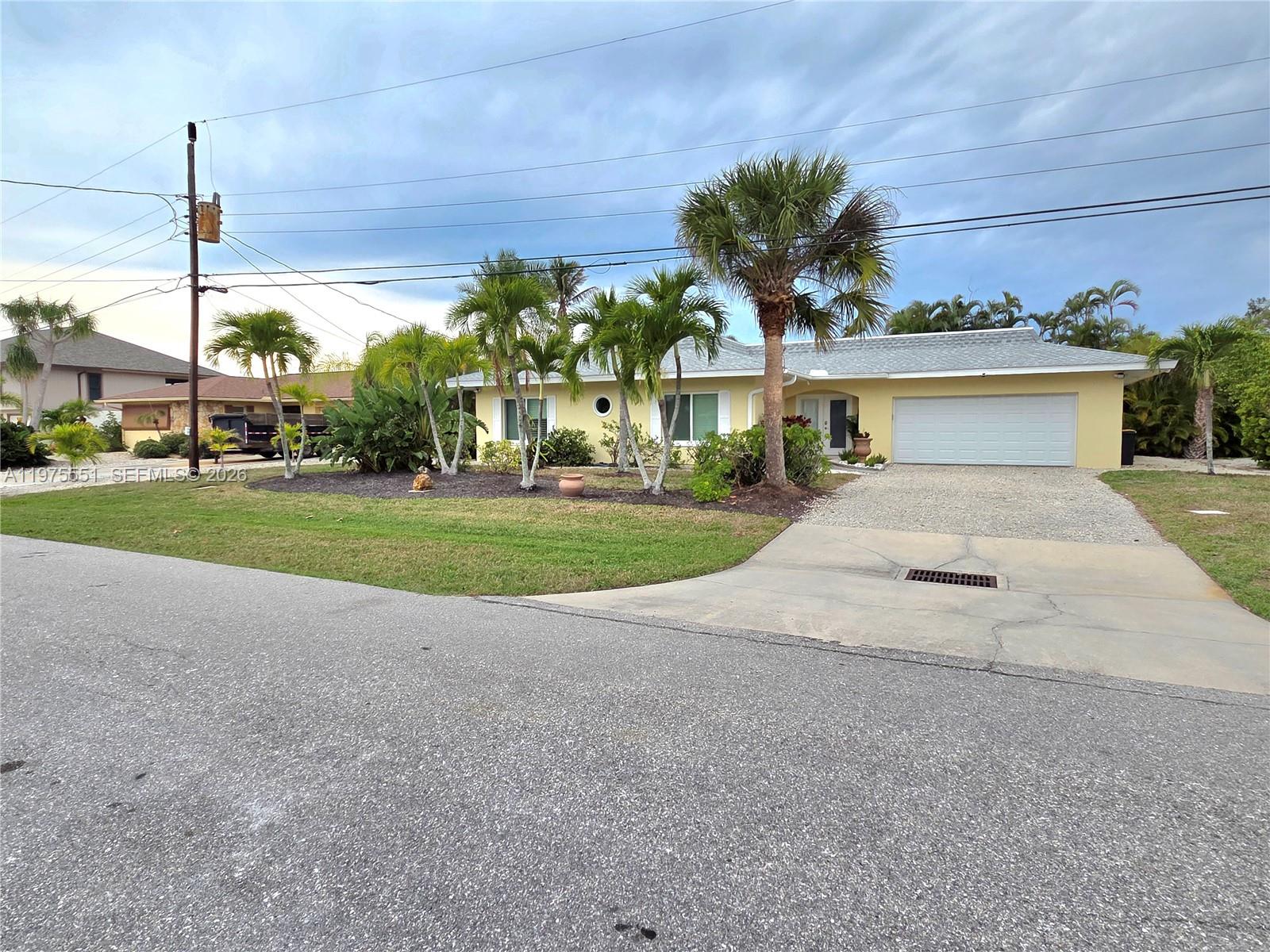 Sanibel Lake Estates - Residential