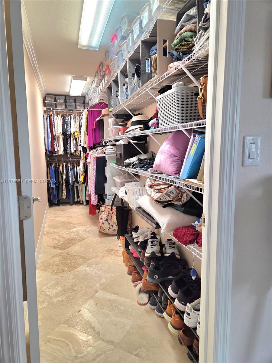 Sanibel Lake Estates - Residential