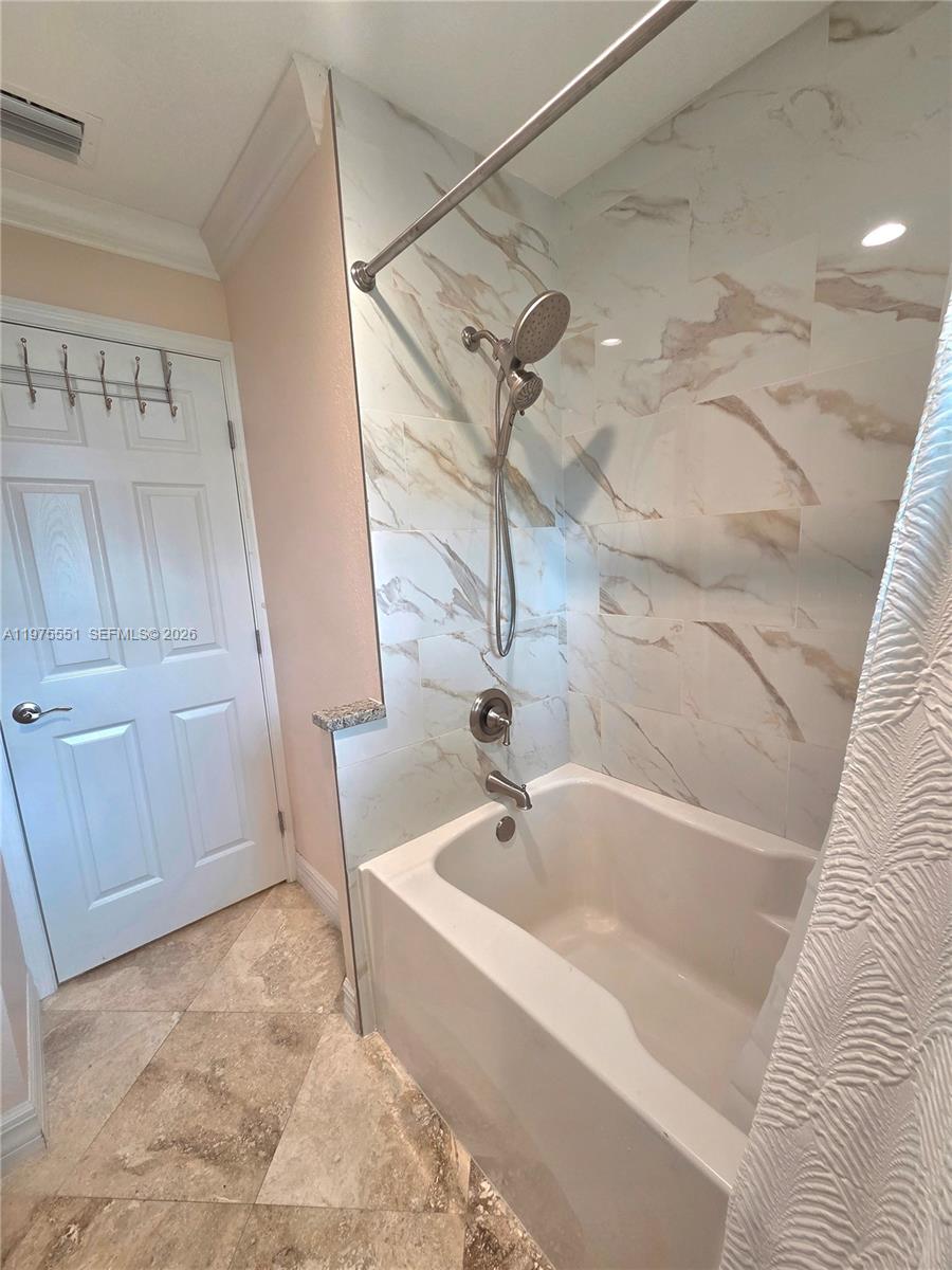 Sanibel Lake Estates - Residential