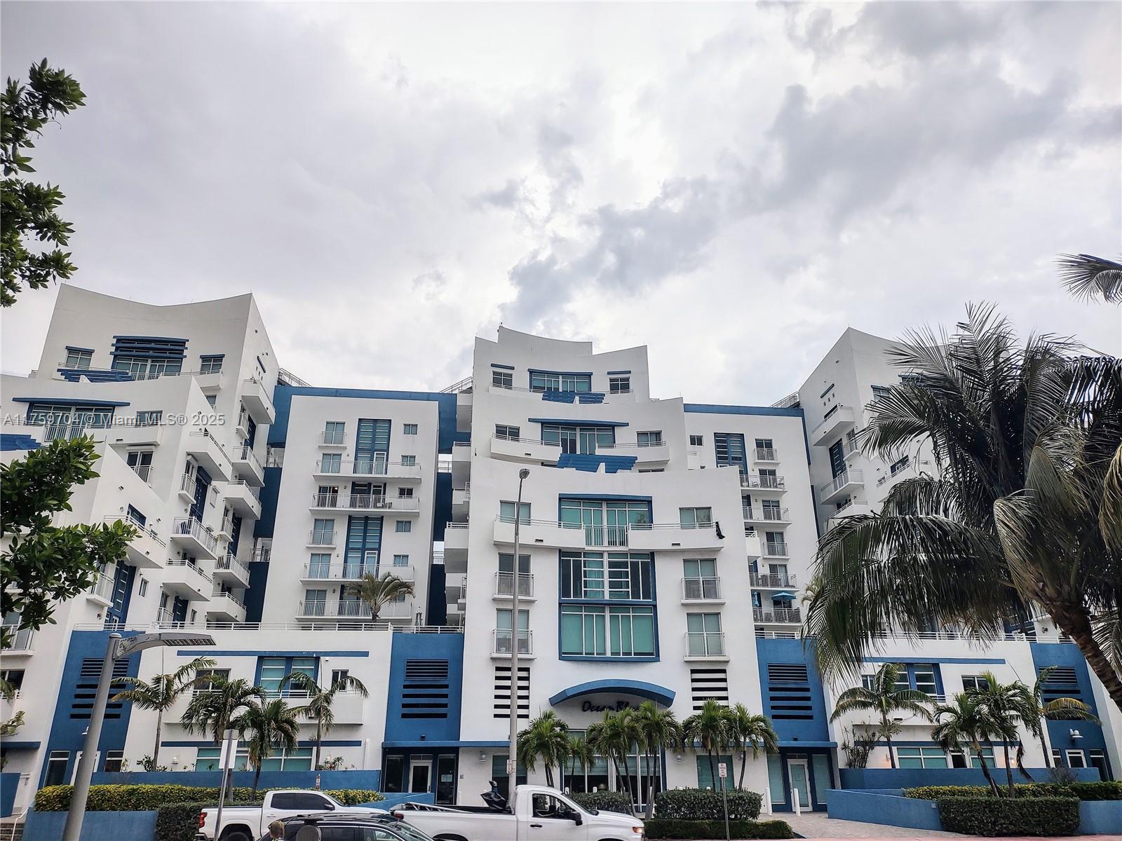 Rental Property at 7600 Collins Ave 417, Miami Beach, Miami-Dade County, Florida - Bedrooms: 2 
Bathrooms: 3  - $4,200 MO.