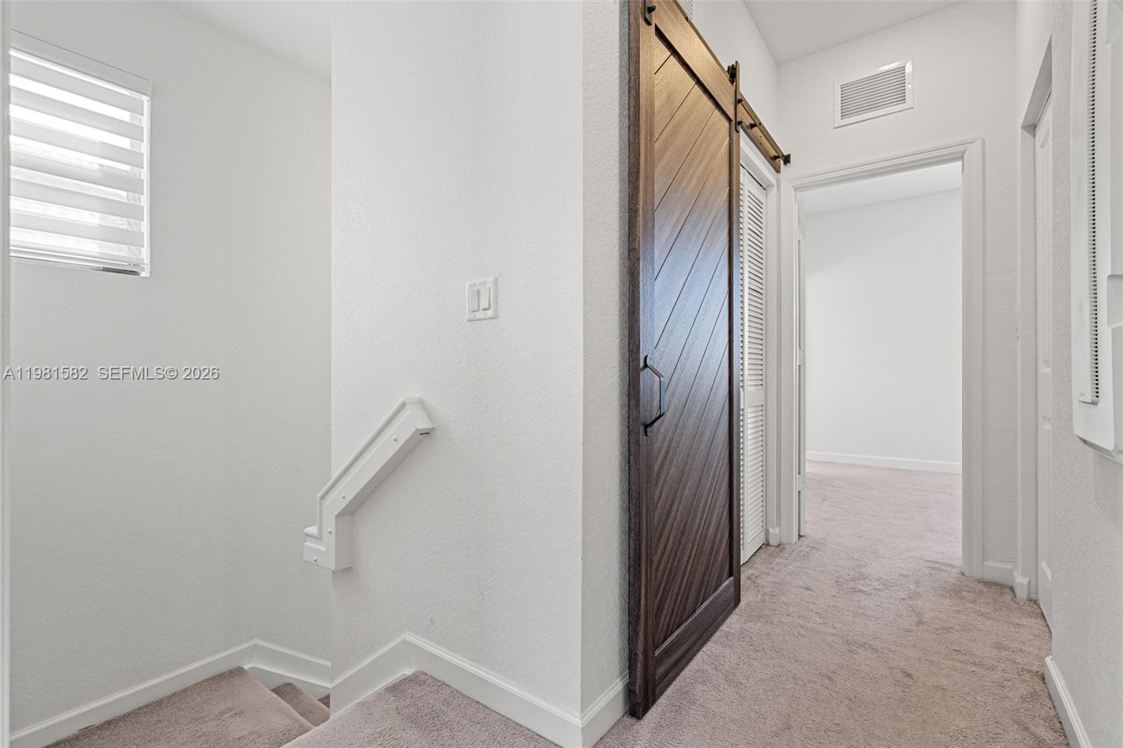 COCO PALM VILLAS - Residential Lease