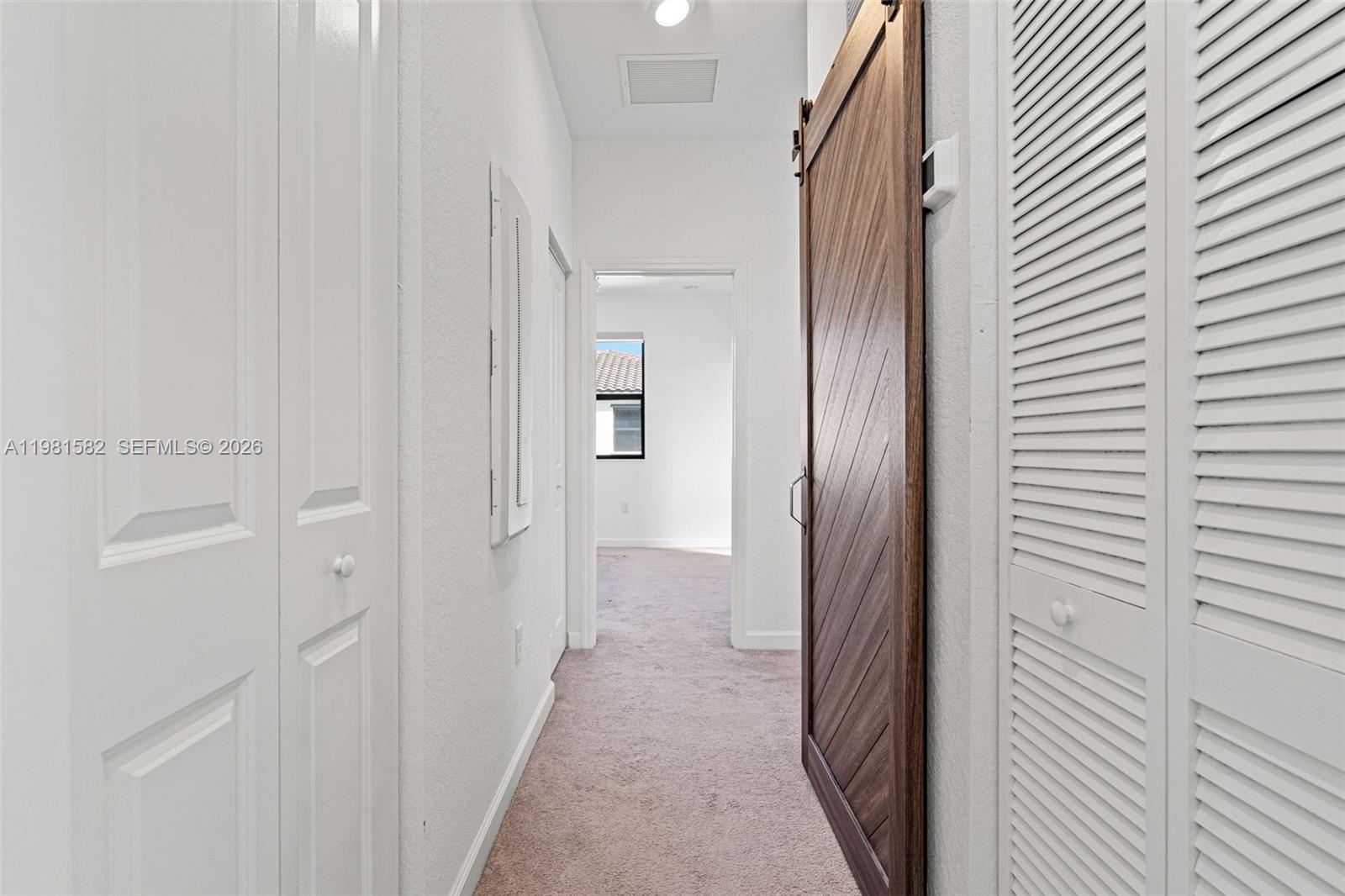 COCO PALM VILLAS - Residential Lease