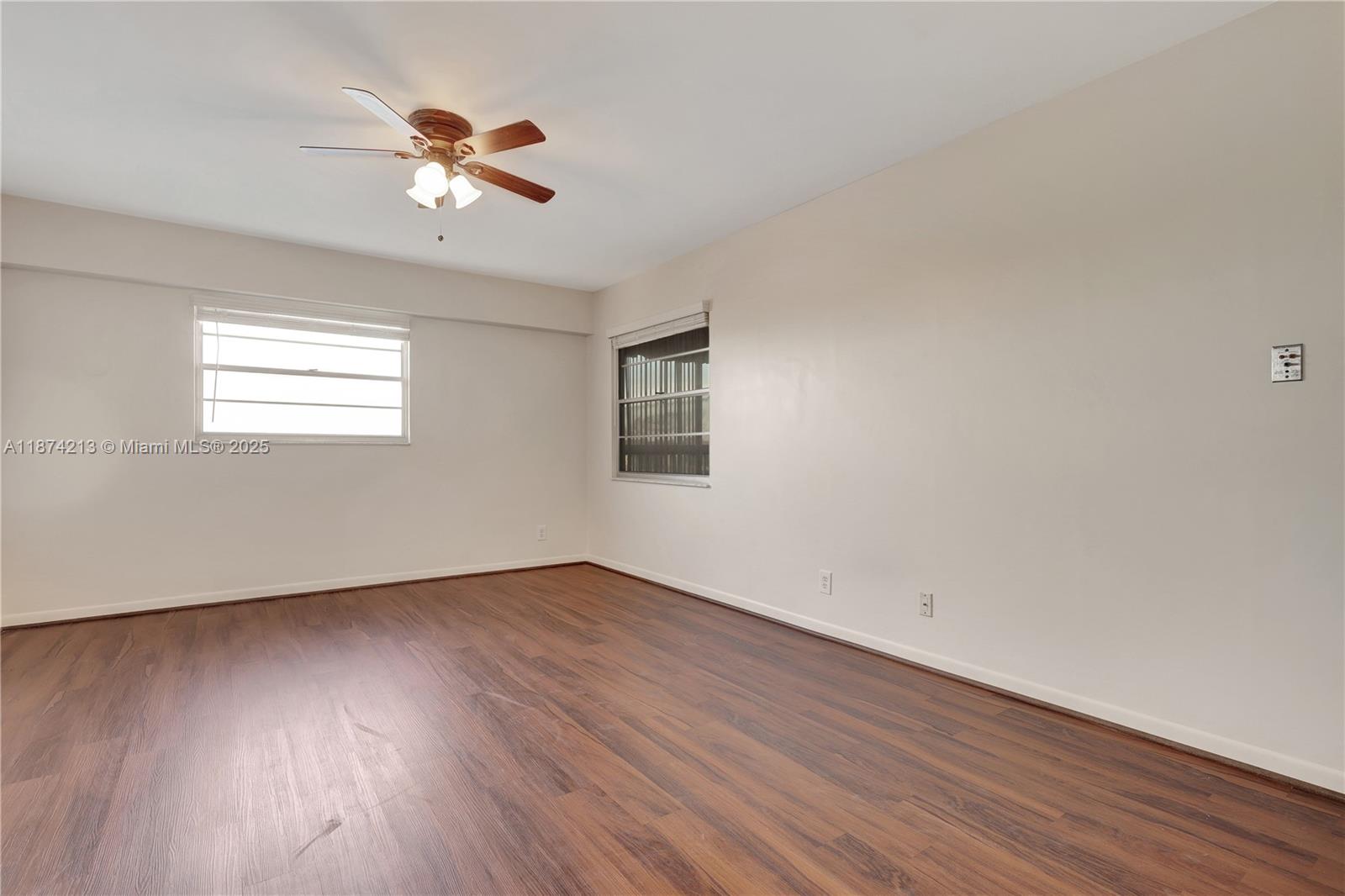 HAWTHORNE AT CENTURY VILL - Residential