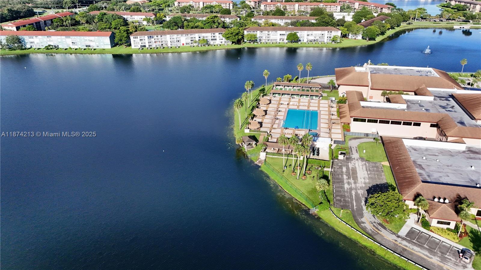 HAWTHORNE AT CENTURY VILL - Residential