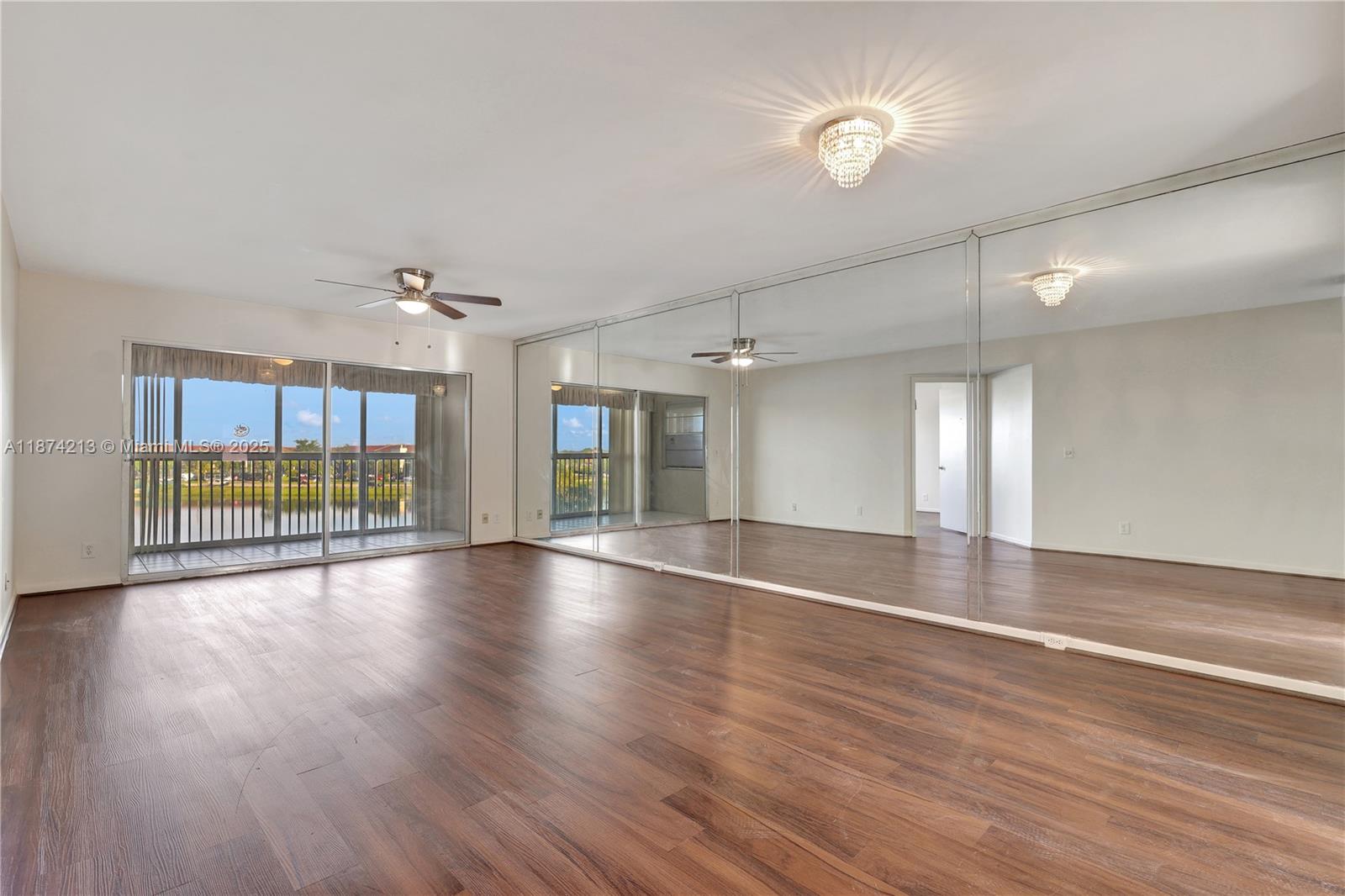 HAWTHORNE AT CENTURY VILL - Residential