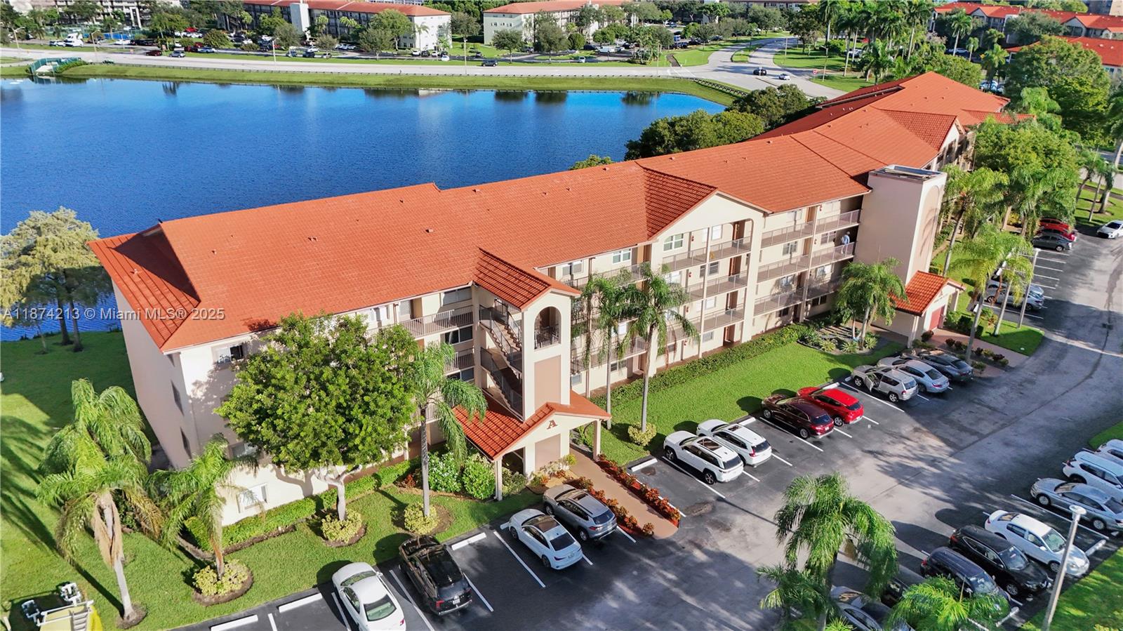 HAWTHORNE AT CENTURY VILL - Residential