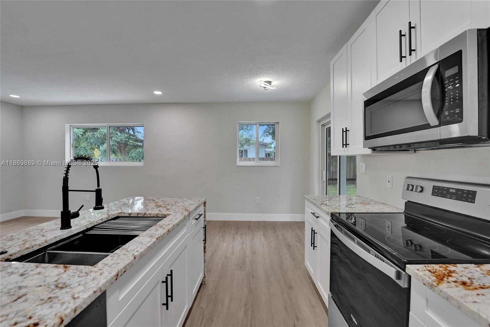 IVES ESTATES SEC 3 - Residential