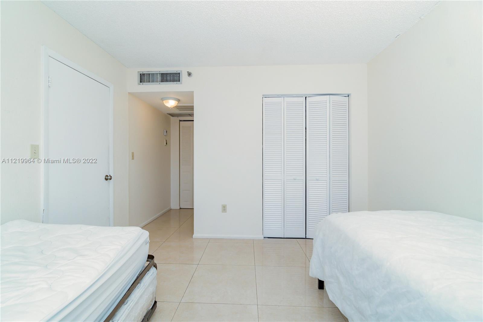 TOWER FORTY ONE CONDO - Residential Lease