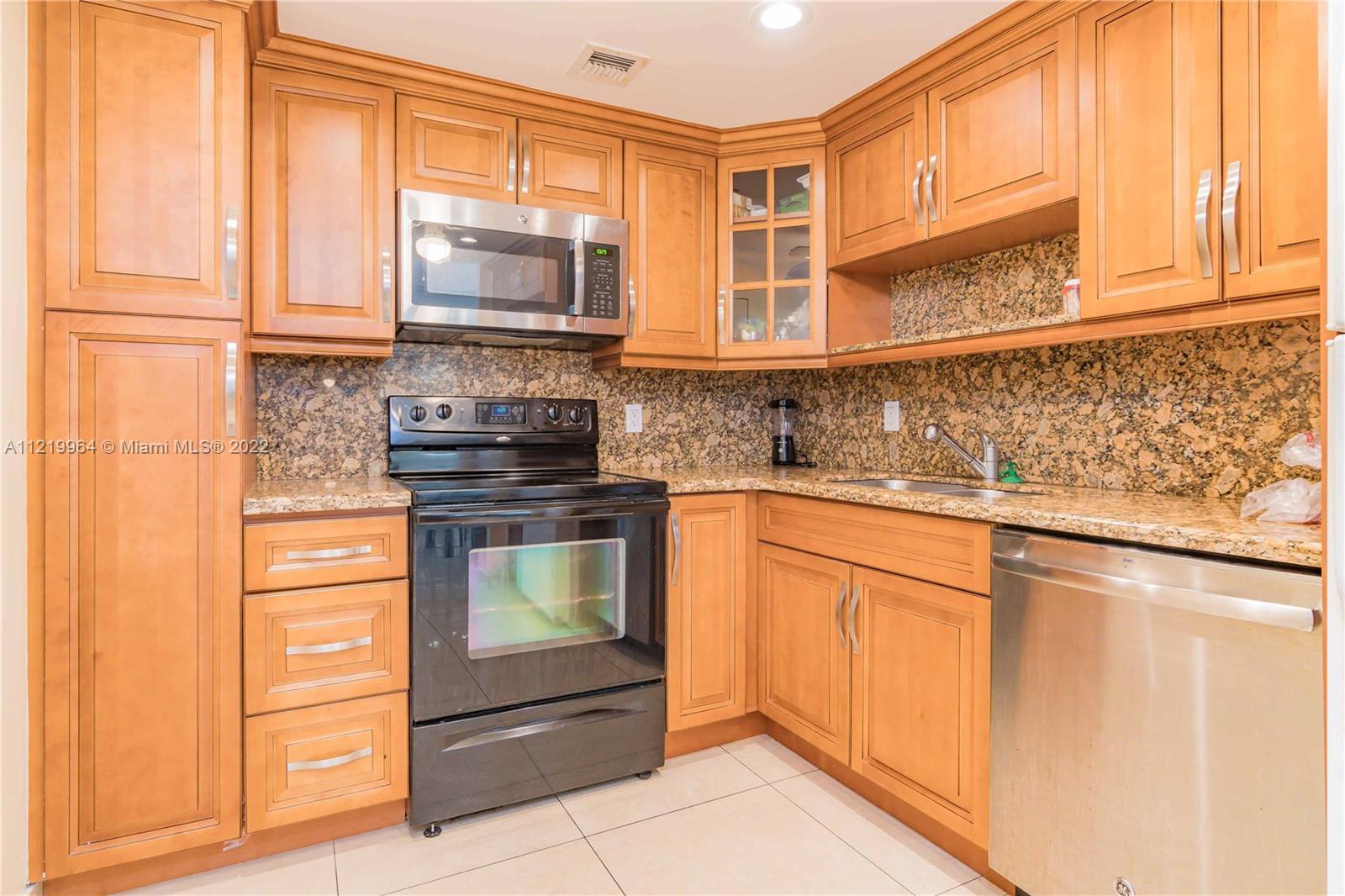 TOWER FORTY ONE CONDO - Residential Lease