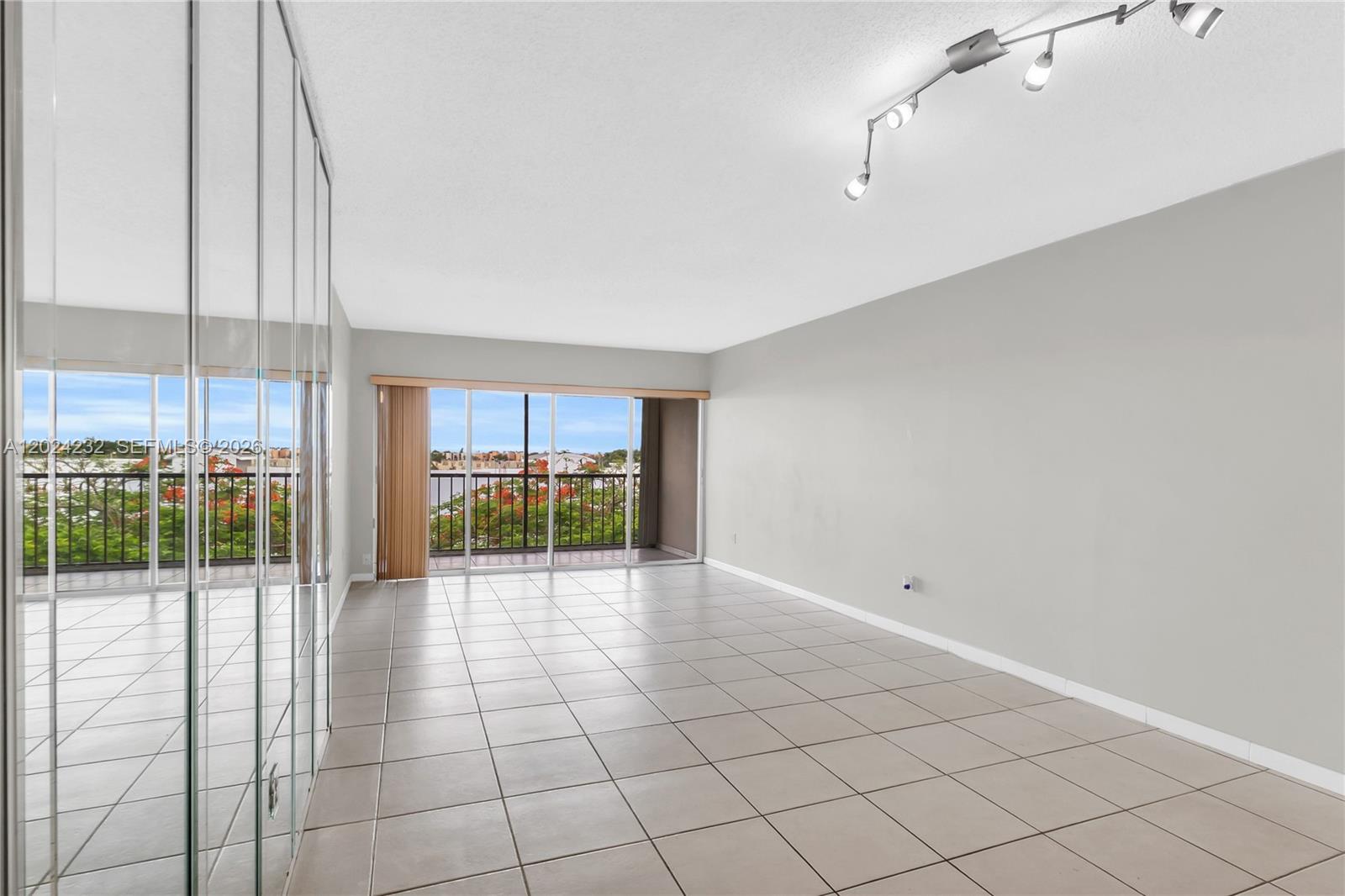 PARKVIEW CONDO NO 2 - Residential