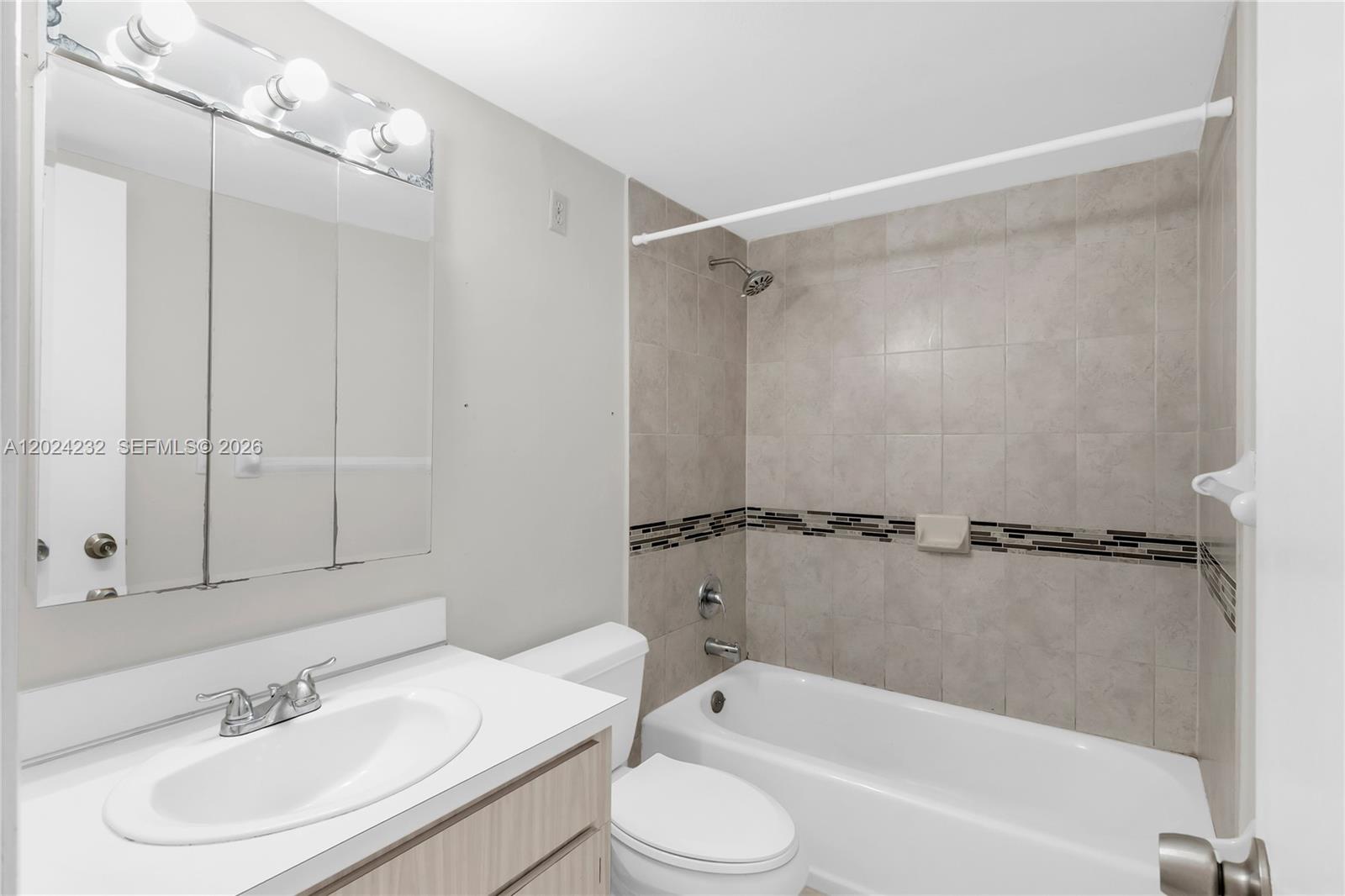 PARKVIEW CONDO NO 2 - Residential