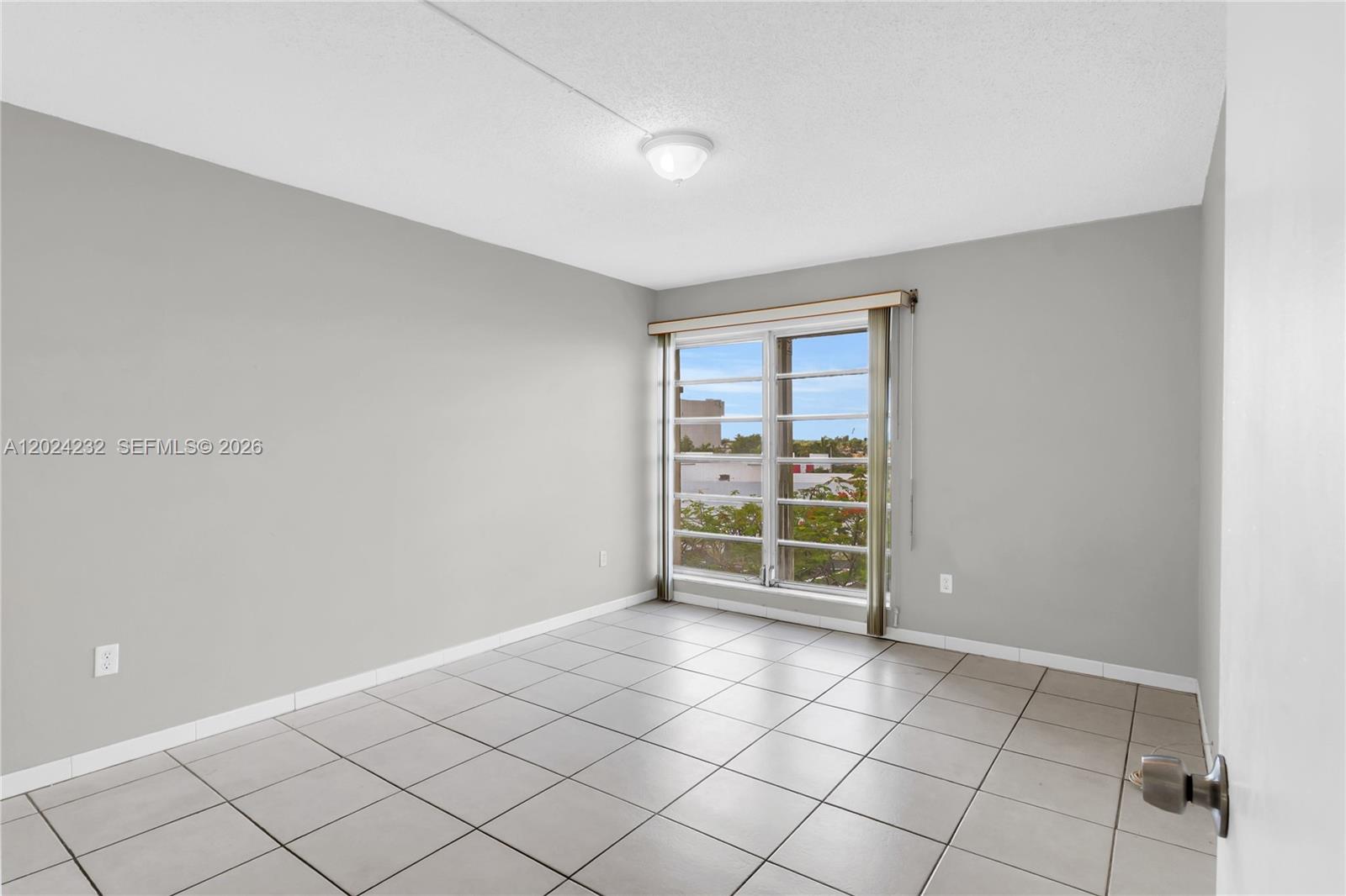 PARKVIEW CONDO NO 2 - Residential