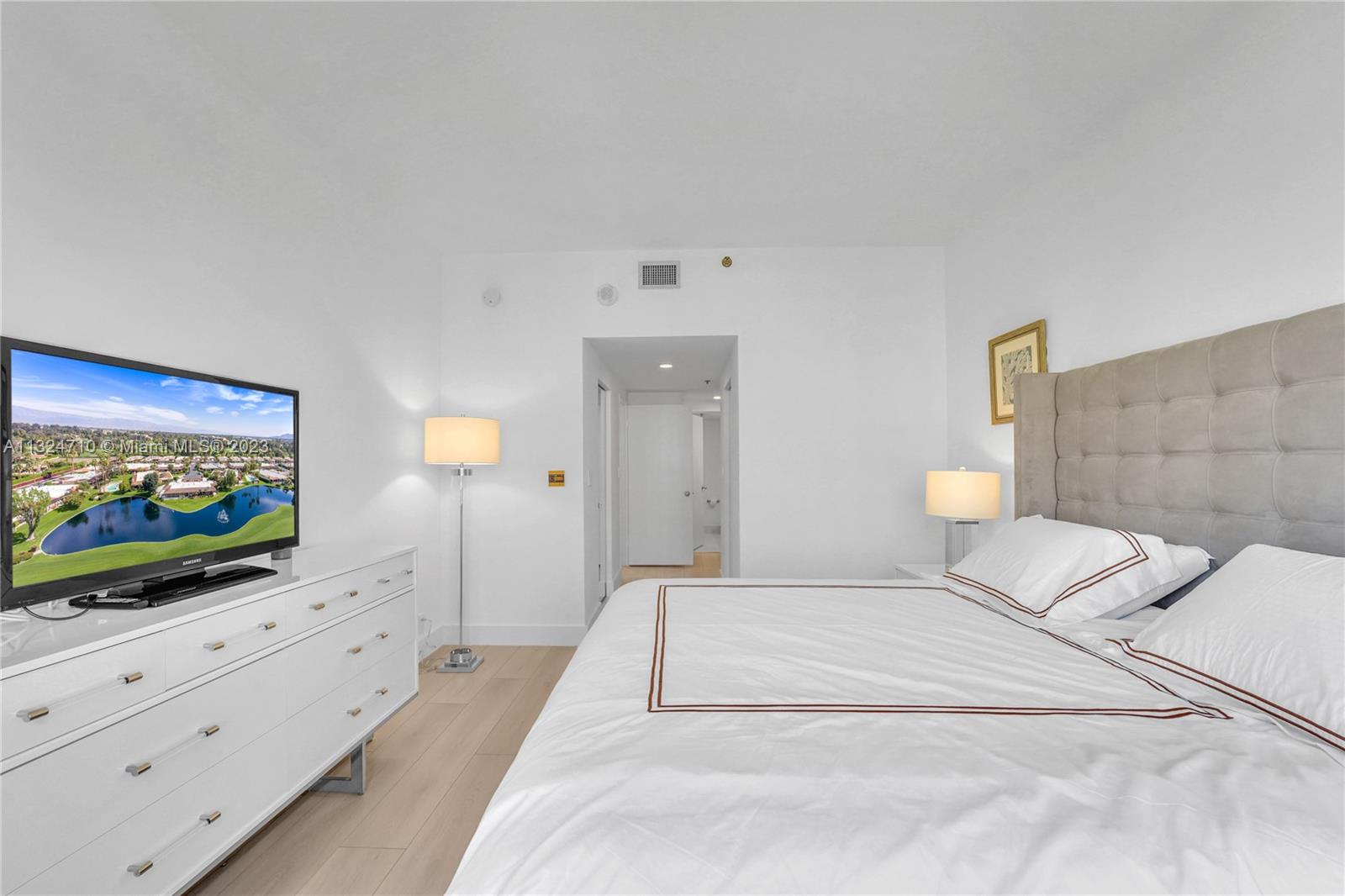 KEY COLONY NO 1 - Residential Lease