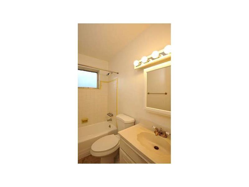 BOULEVARD HEIGHTS SEC 12 - Residential Lease