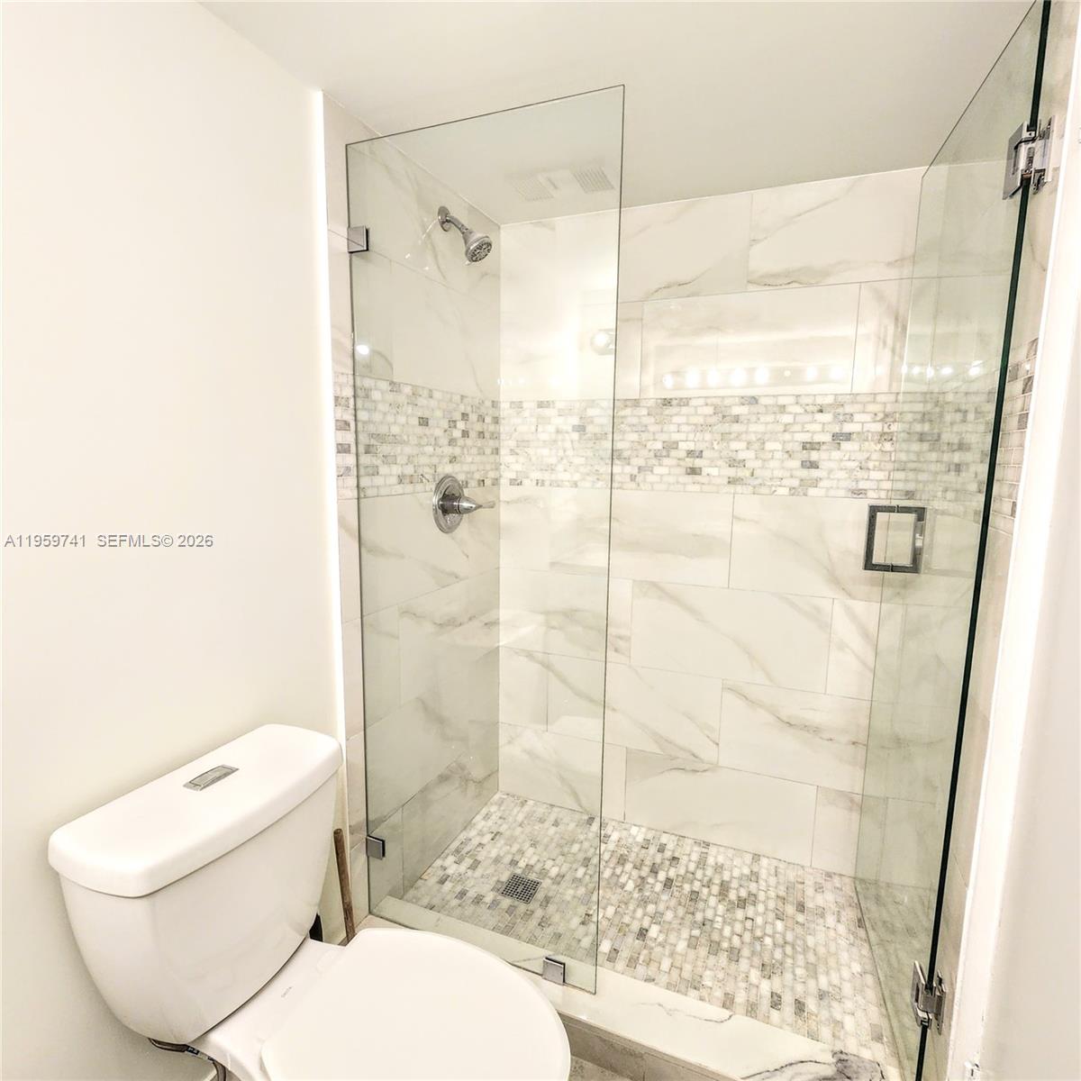 TOWER AT BISCAYNE COVE CO - Residential Lease