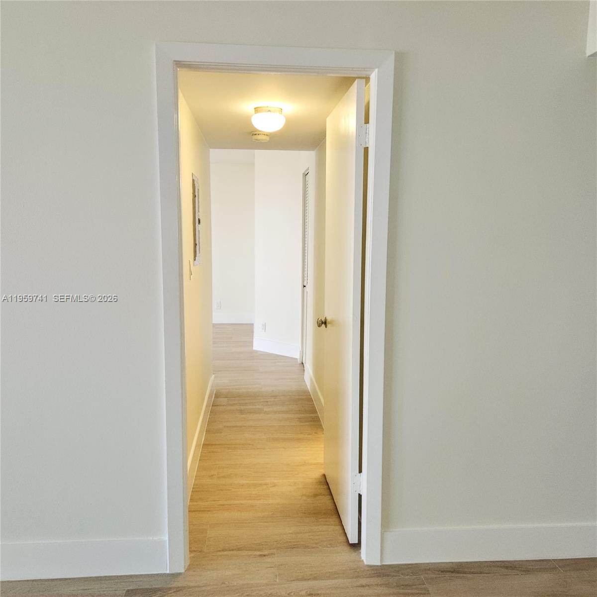 TOWER AT BISCAYNE COVE CO - Residential Lease