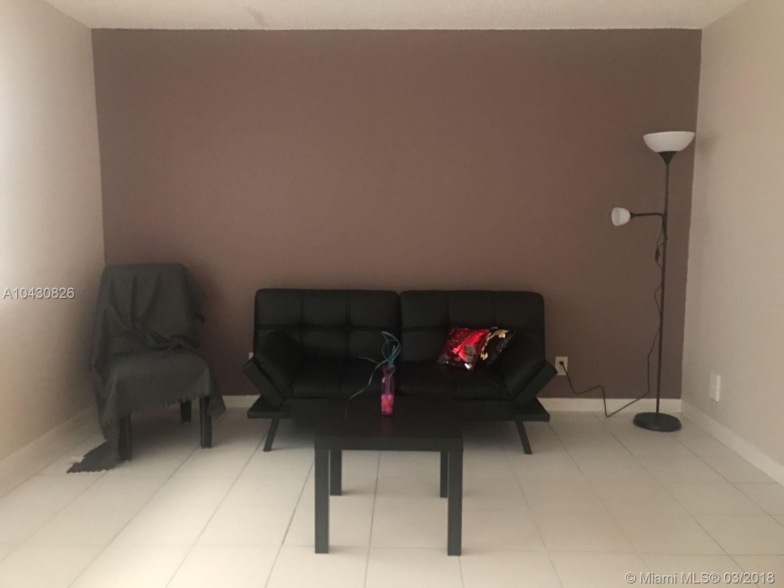 PALM VILLAGE CLUB CONDO - Residential