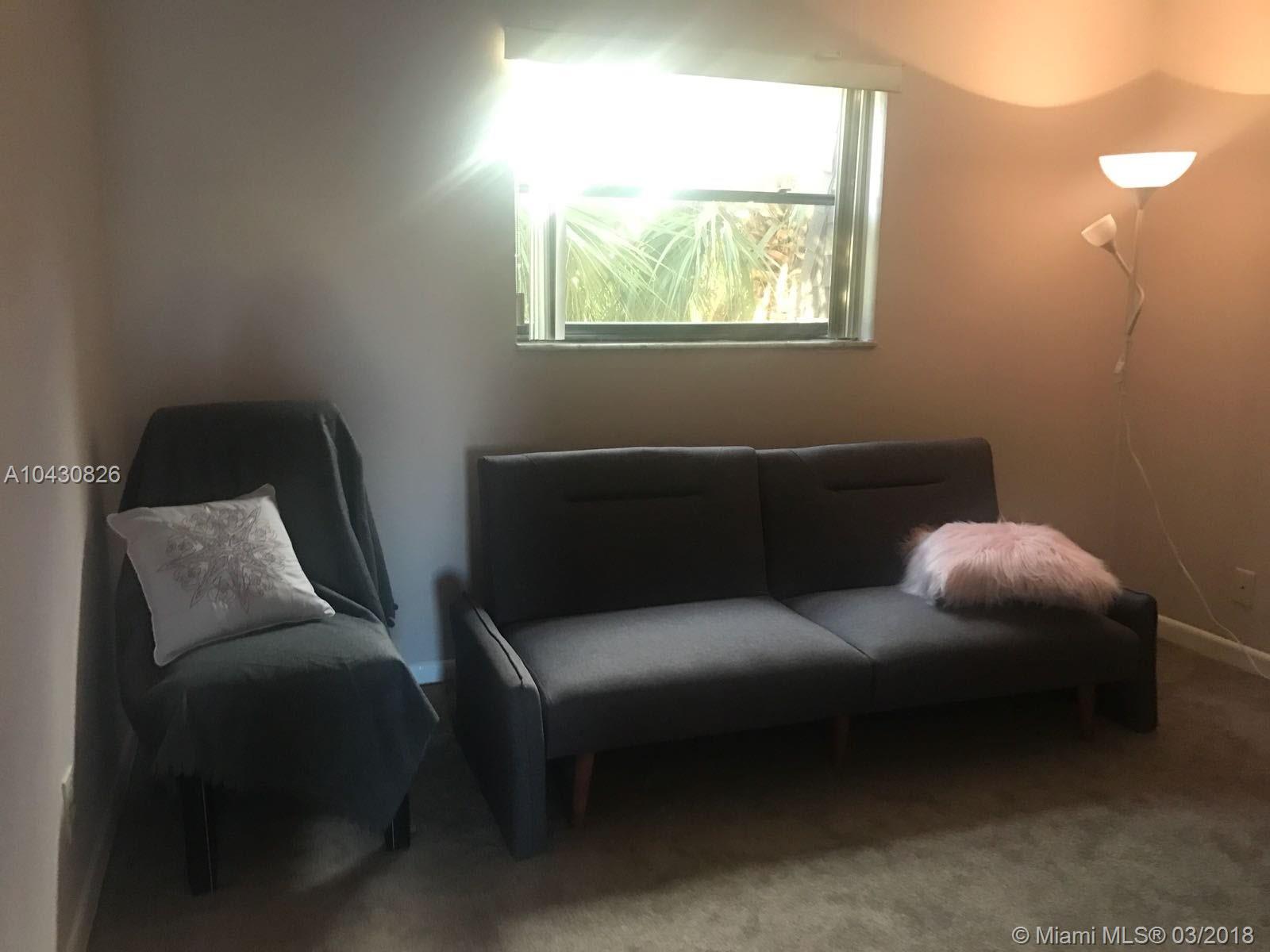 PALM VILLAGE CLUB CONDO - Residential