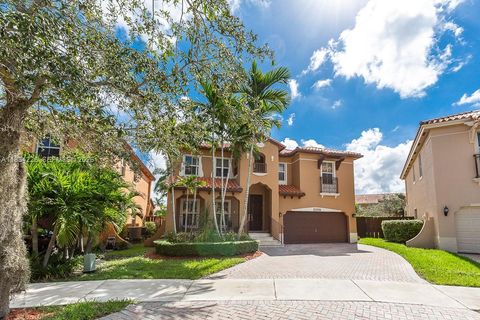 15226 SW 29th Ter Miami FL 33185