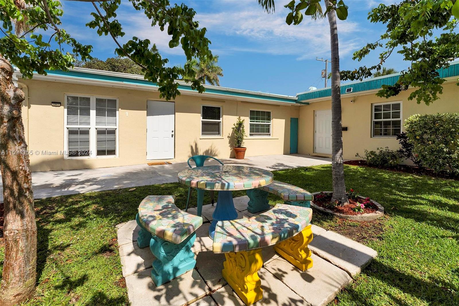 LAKEVIEW MNR - Residential Income