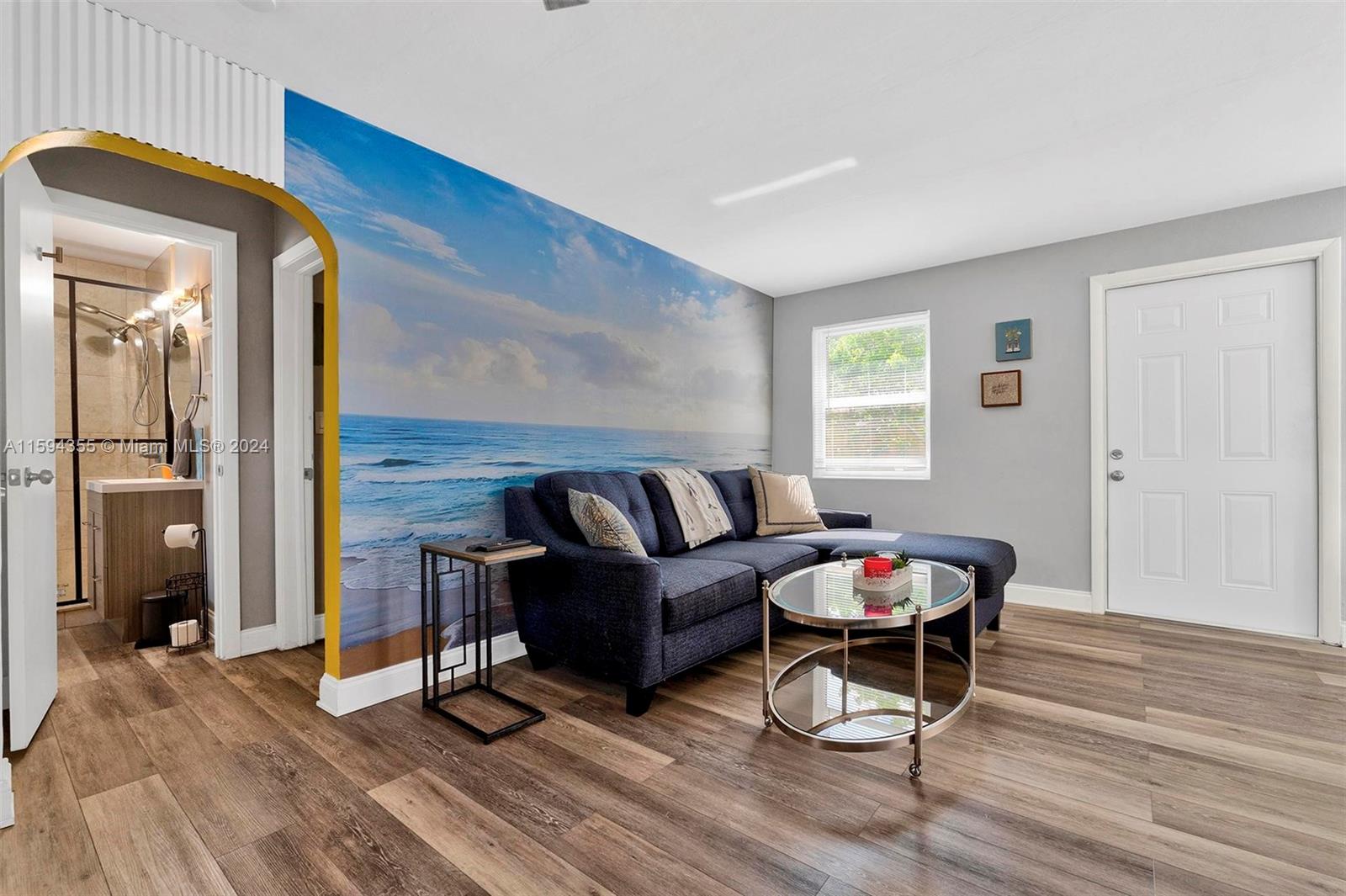 LAKEVIEW MNR - Residential Income