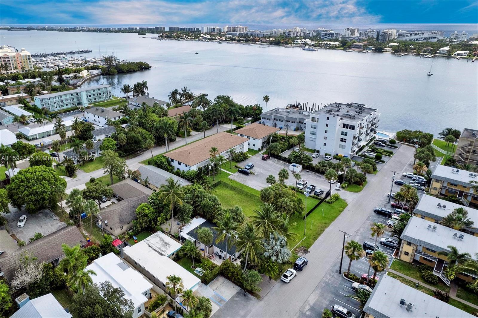 LAKEVIEW MNR - Residential Income