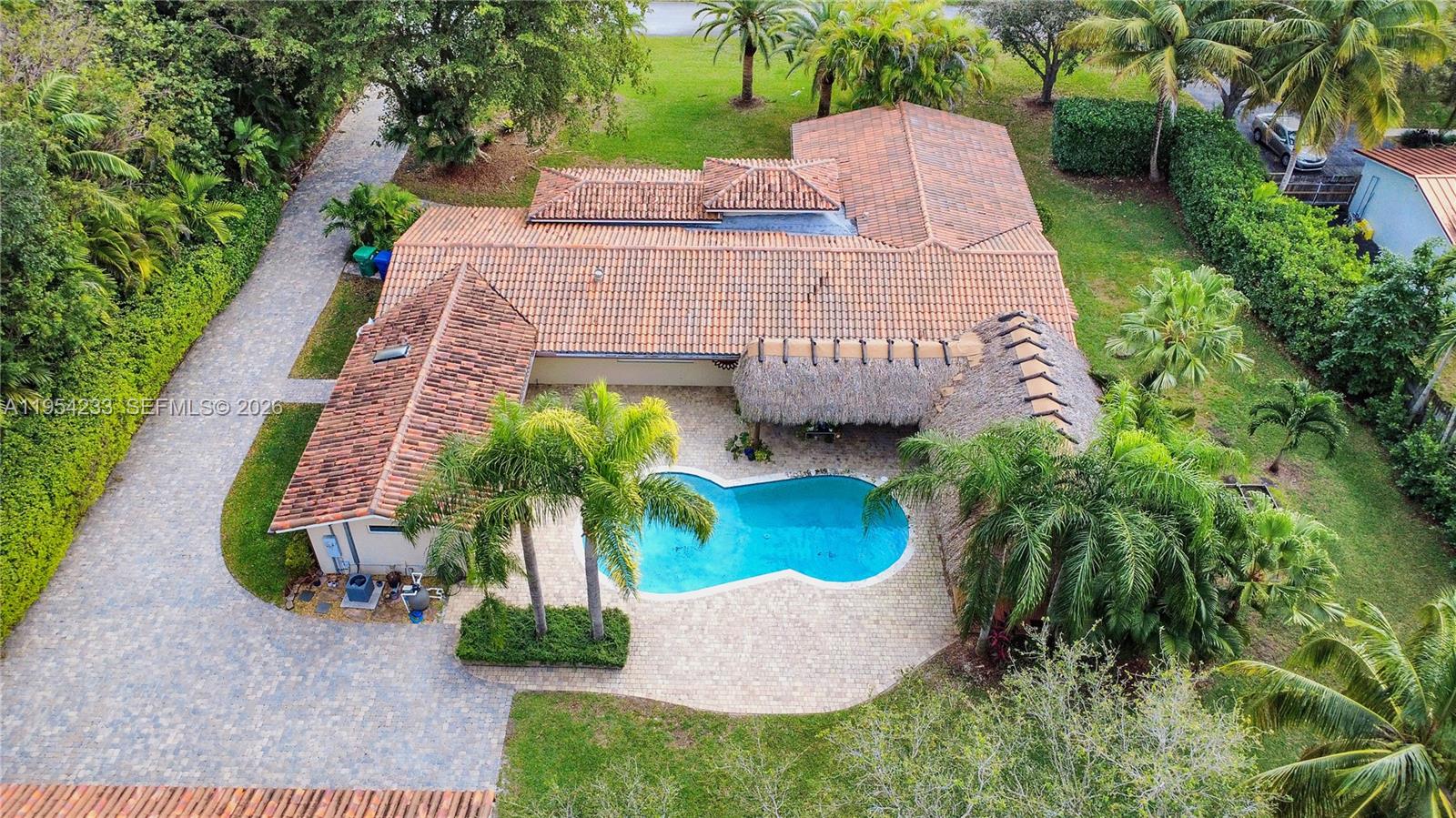 OLD CUTLER ESTATES SEC 4 - Residential