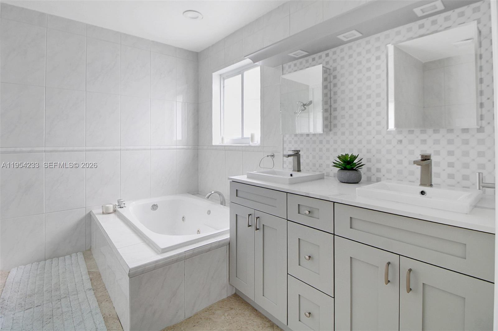 OLD CUTLER ESTATES SEC 4 - Residential