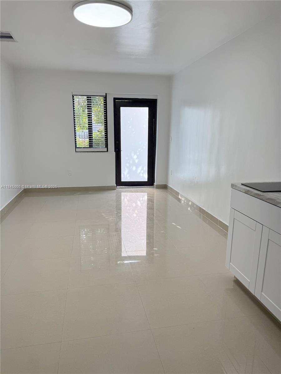 Studio Apartment with all Utilities Included! Looking for a clean, convenient, and cozy place to live in the North of Coral Gables? This fully equipped studio apartment is perfect for someone seeking comfort and simplicity in one of Miami’s most desirable neighborhoods. Move-in ready and available now! Don’t miss this opportunity to live in a safe, walkable, and highly sought-after area. Please schedule a showing today or contact me for more info.
