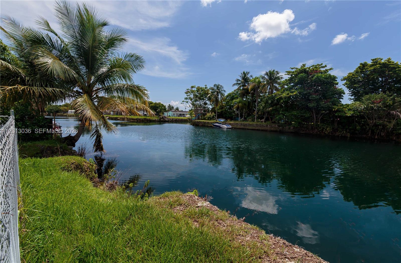 POINT ROYALE SEC THREE - Residential Lease