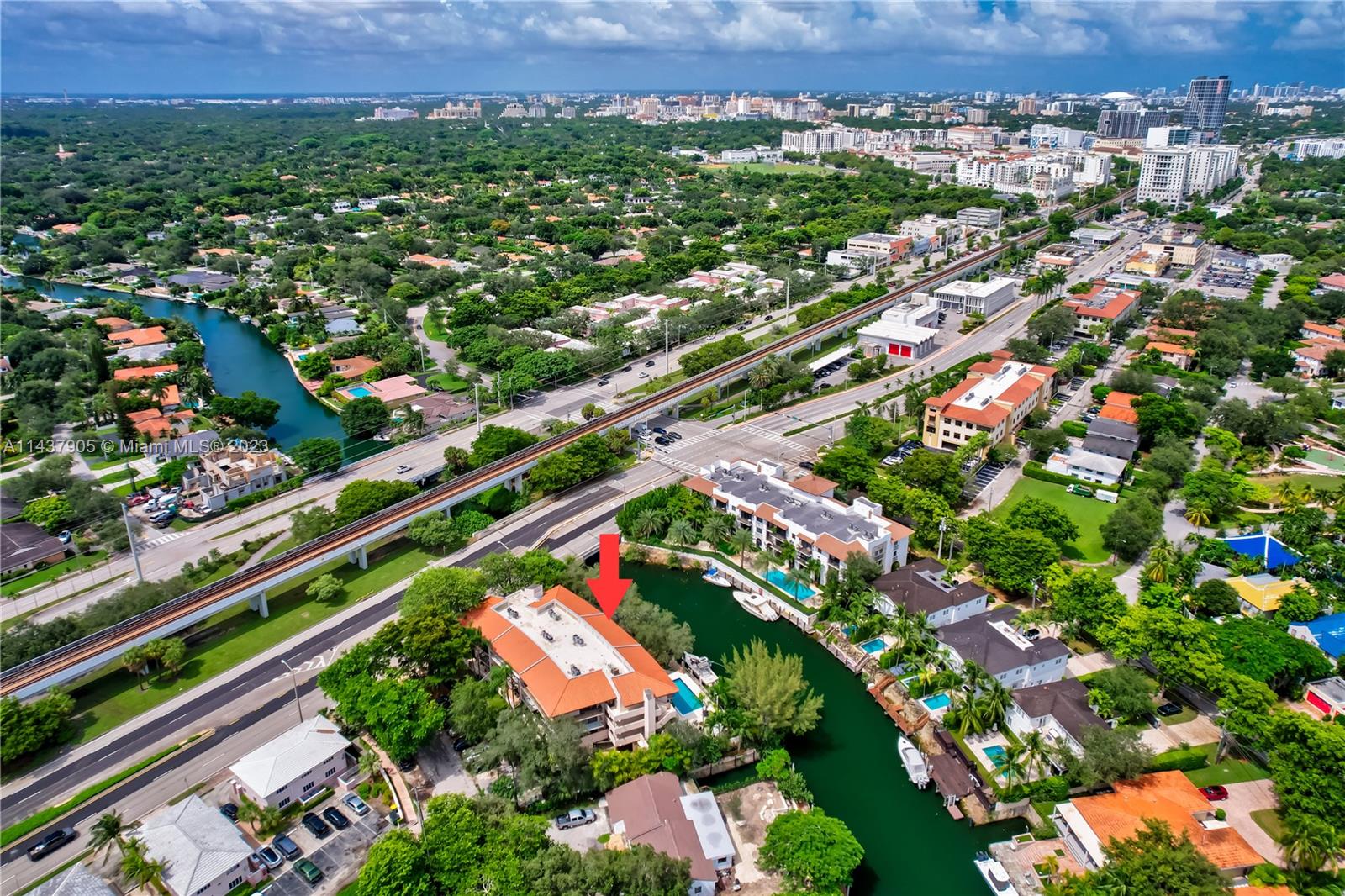 FUTURA SANSOVINO CONDO - Residential
