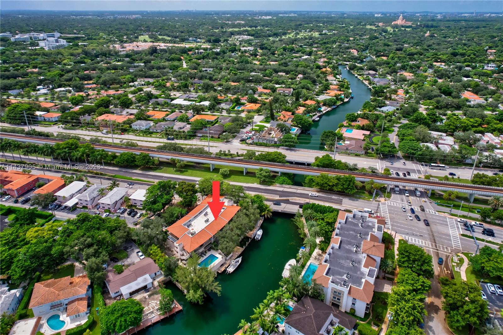 FUTURA SANSOVINO CONDO - Residential