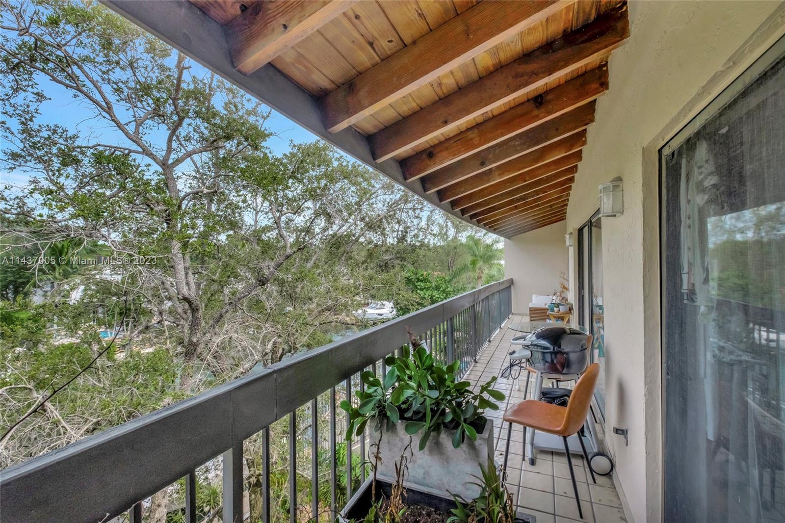 FUTURA SANSOVINO CONDO - Residential