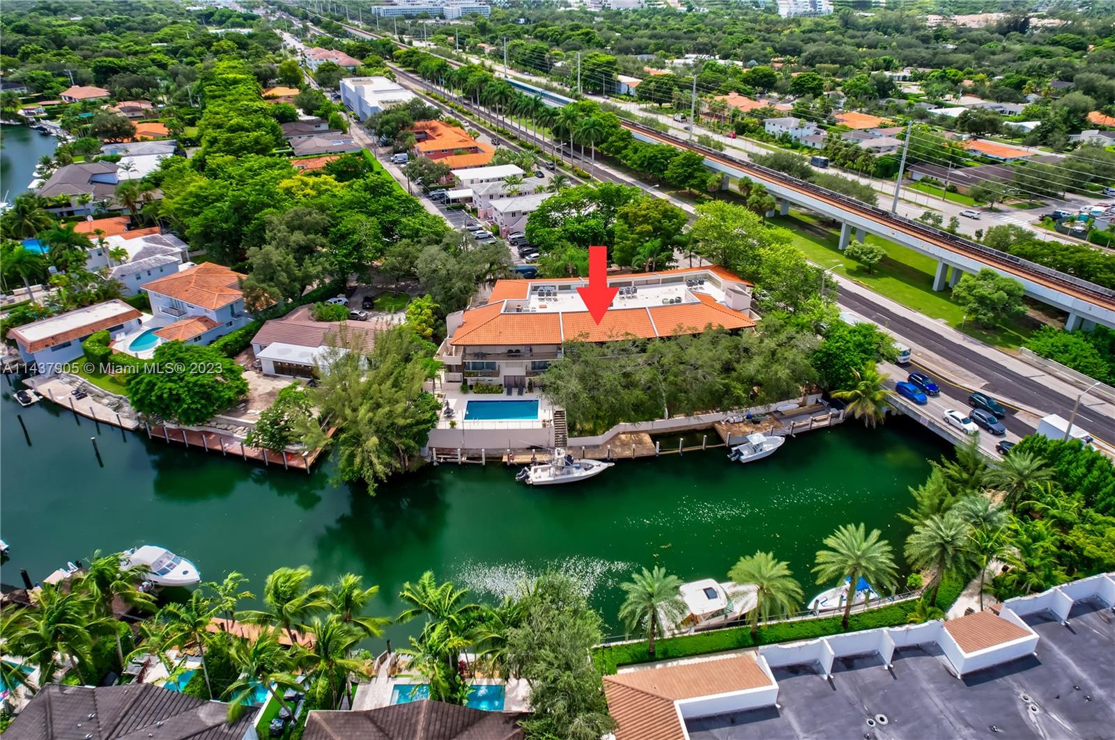 FUTURA SANSOVINO CONDO - Residential