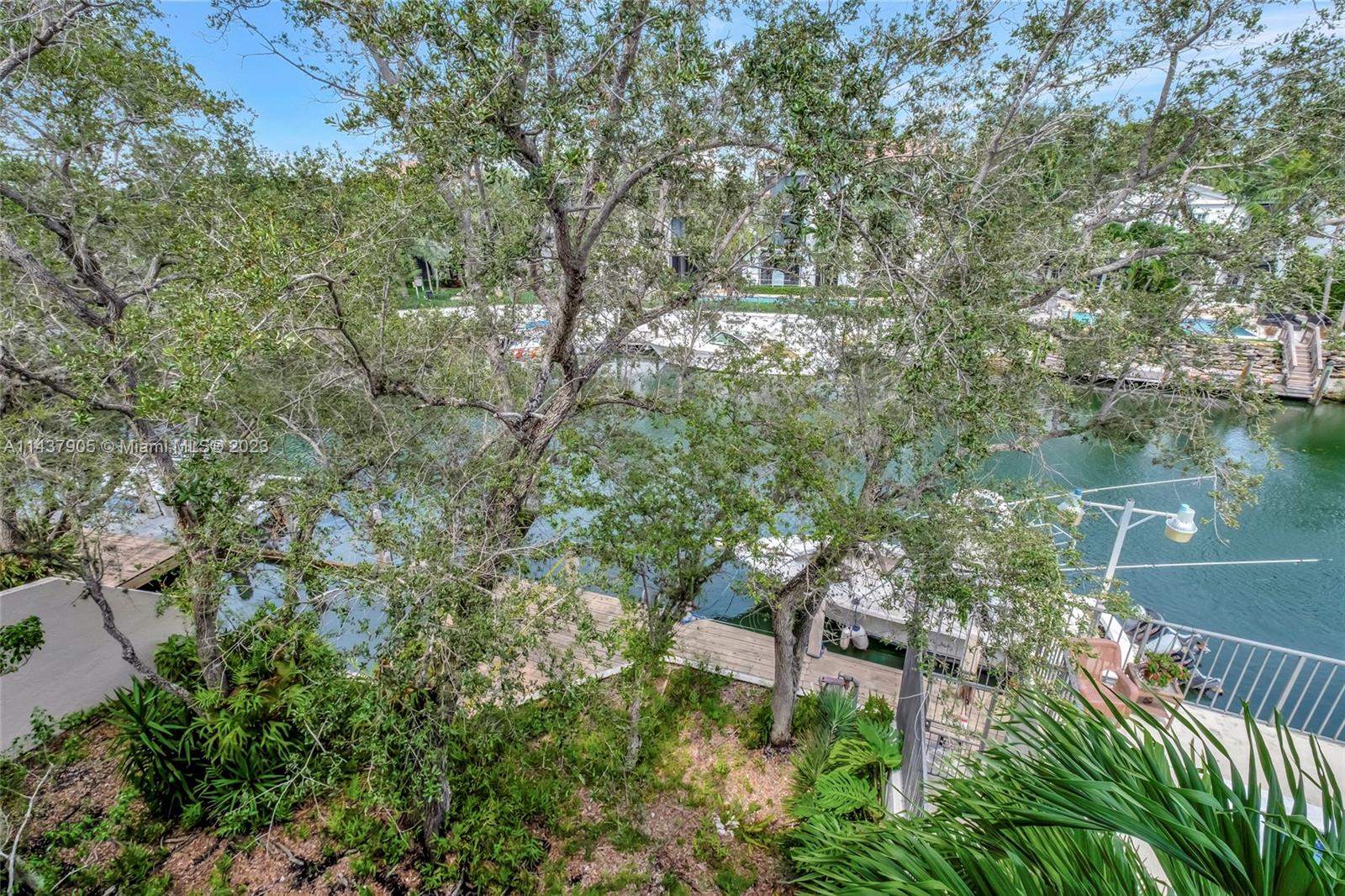 FUTURA SANSOVINO CONDO - Residential