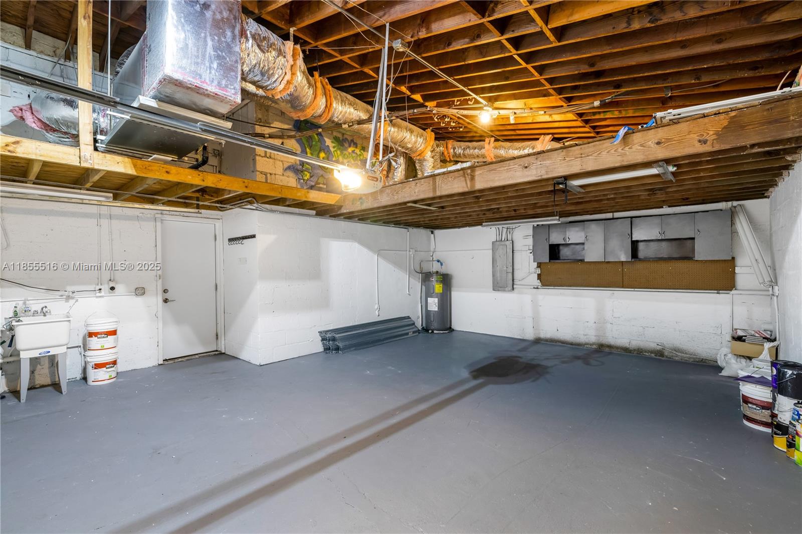 BELLE MEADE 1ST ADDN - Residential