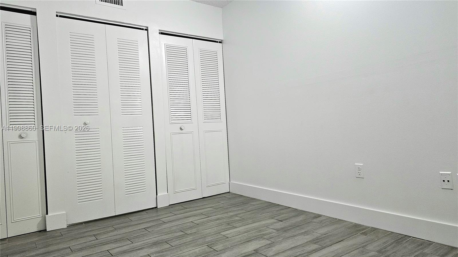 THE HORIZONS CONDO #7 - Residential Lease