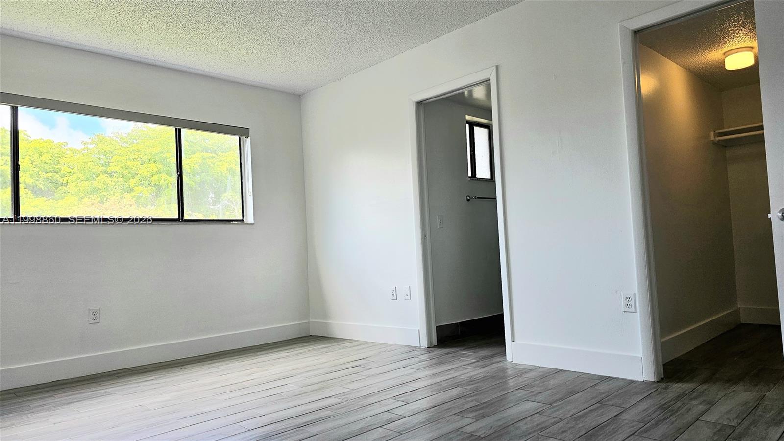 THE HORIZONS CONDO #7 - Residential Lease