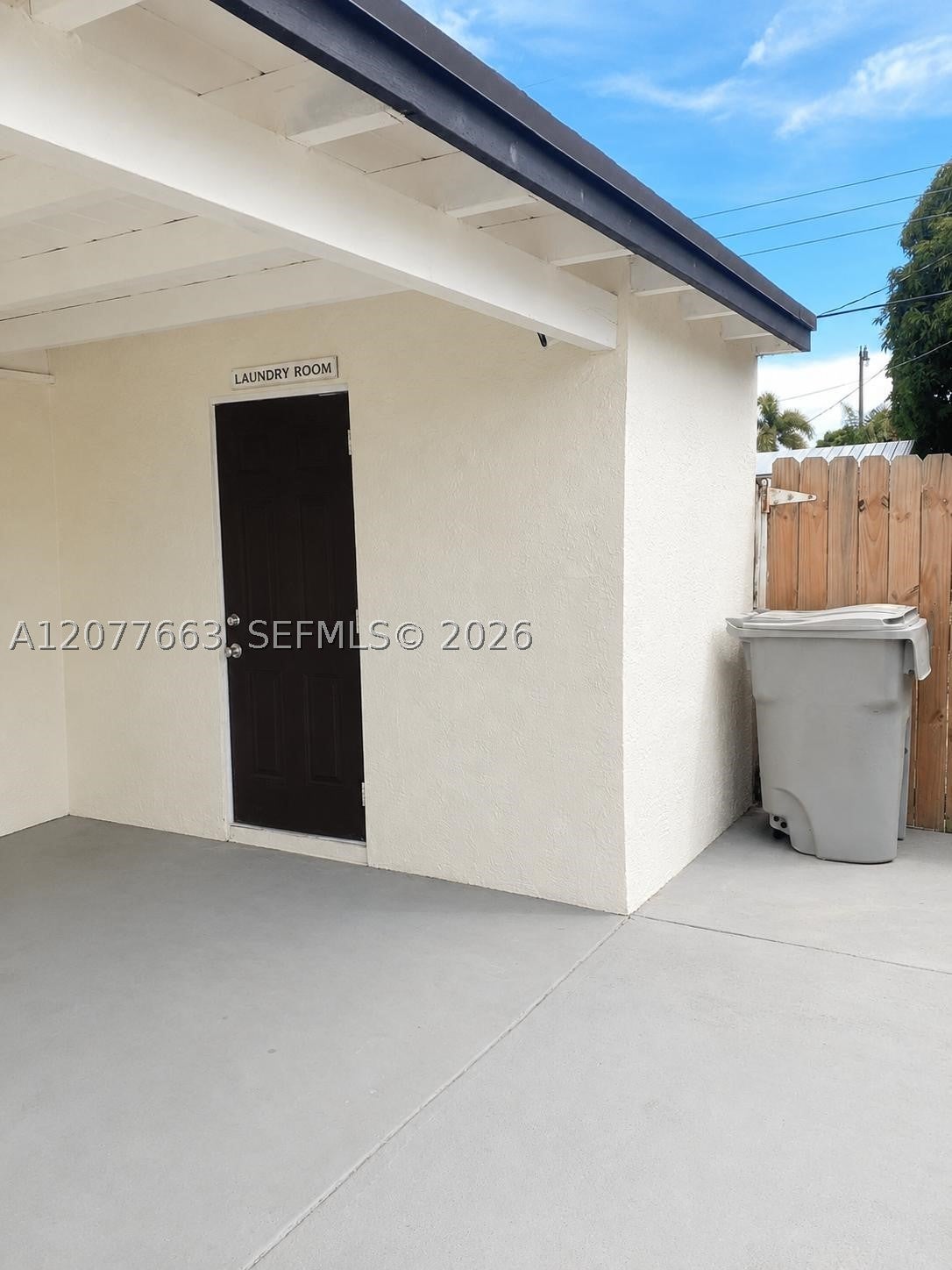 632 NW 19th St 0