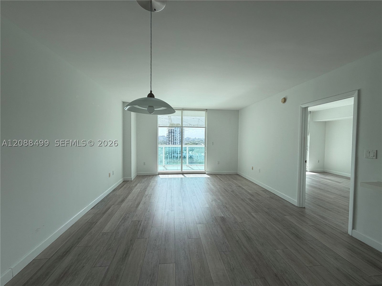 1800 N Bayshore Dr 1608