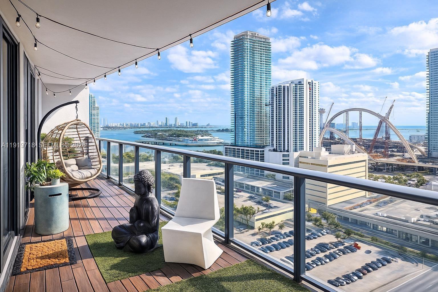 CANVAS CONDO - Residential