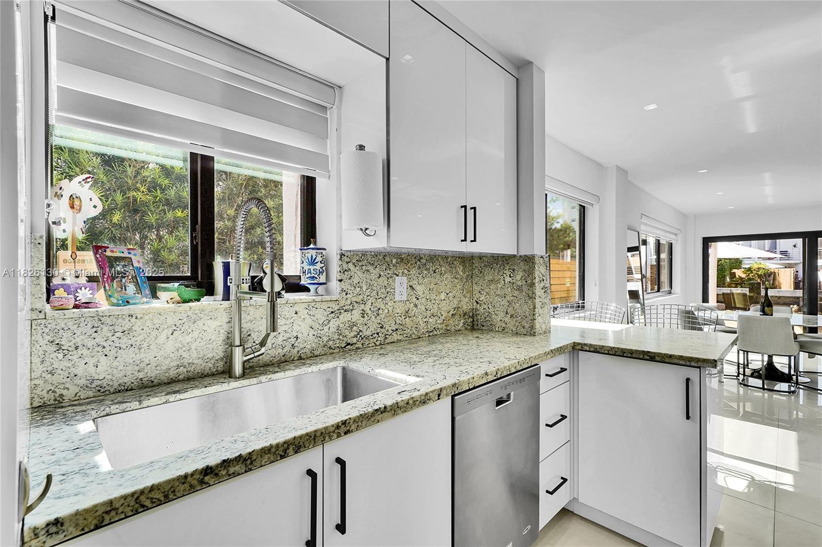 PARK VIEW ISLAND - Residential