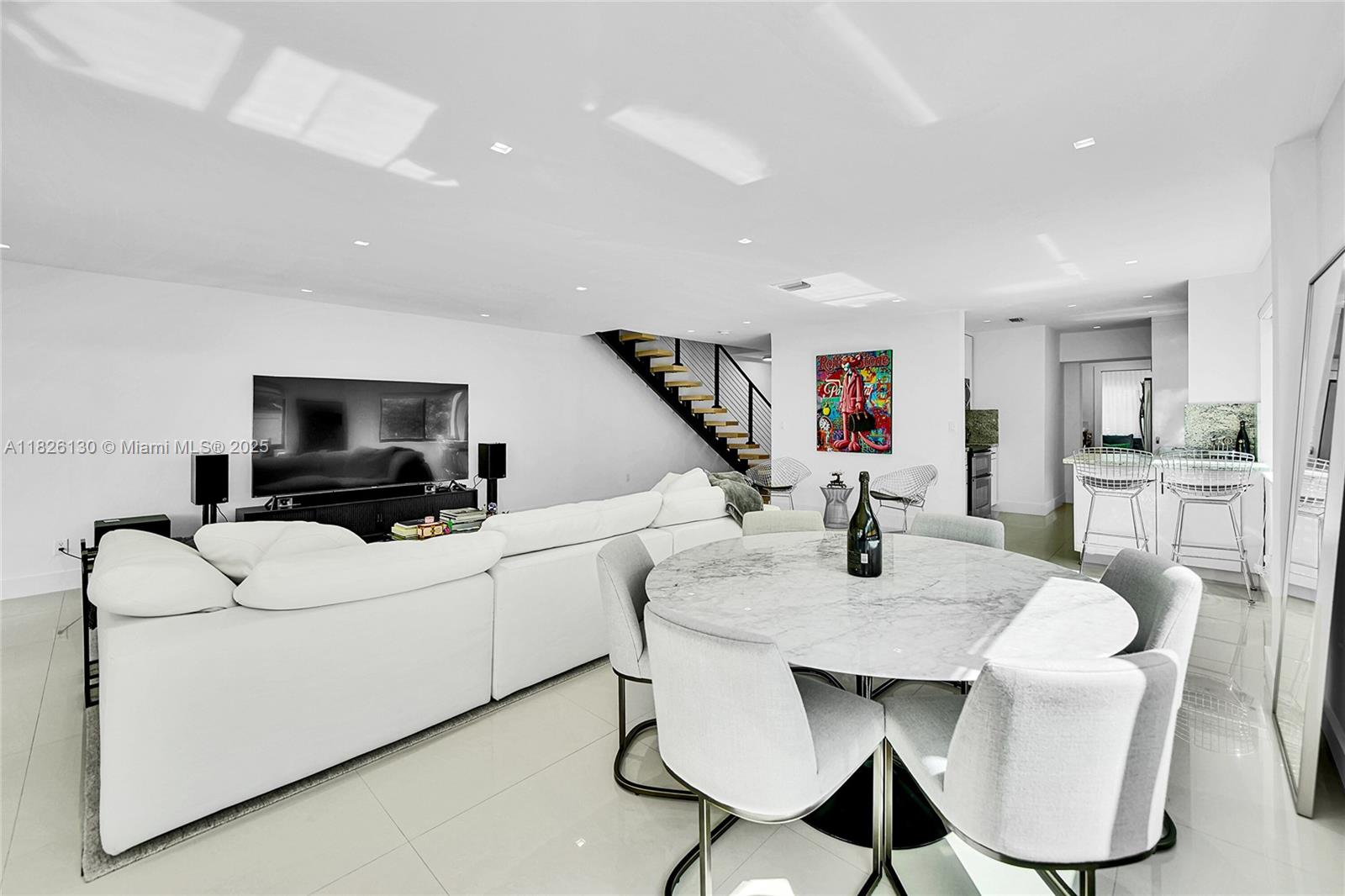 PARK VIEW ISLAND - Residential