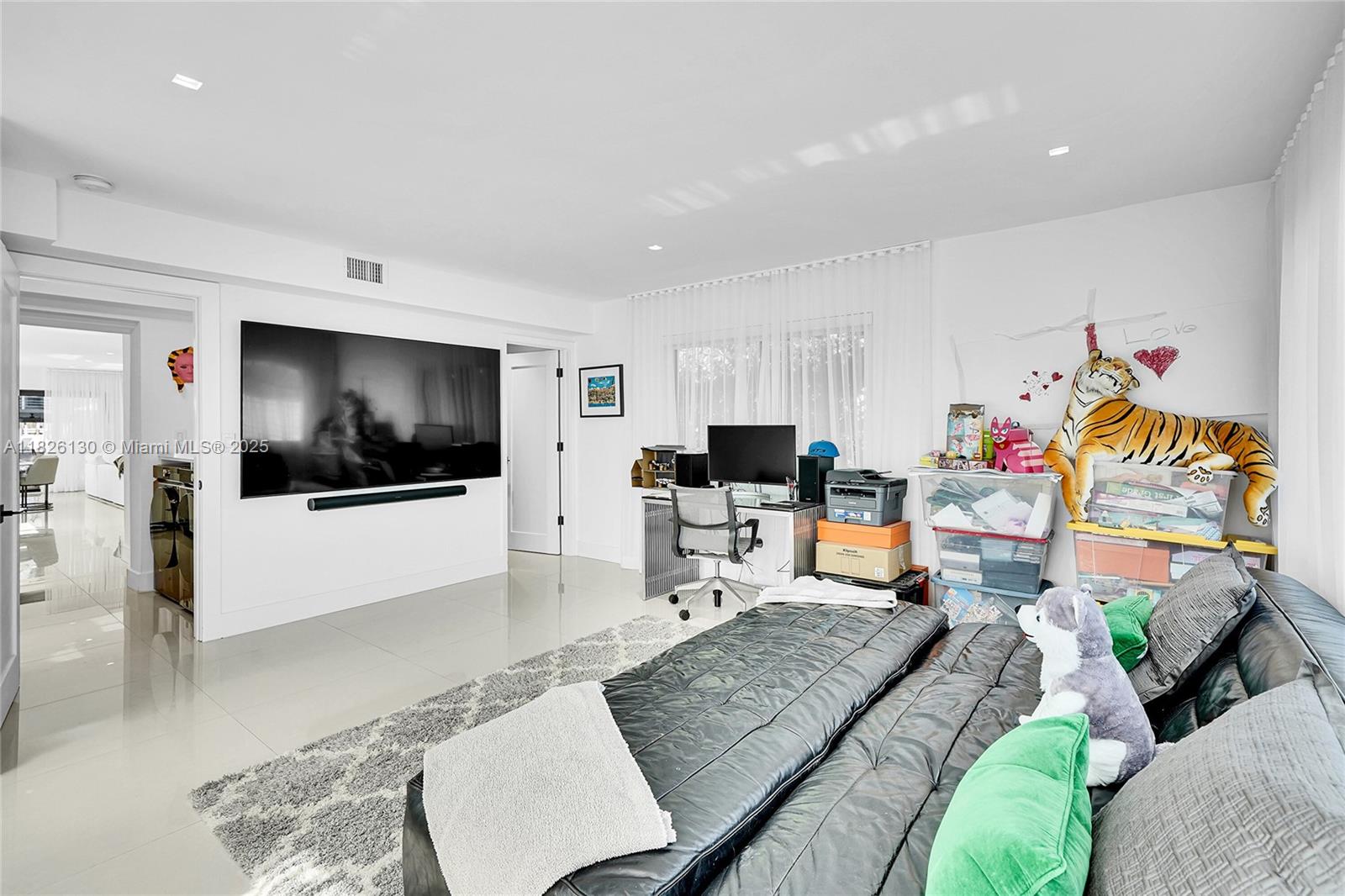 PARK VIEW ISLAND - Residential